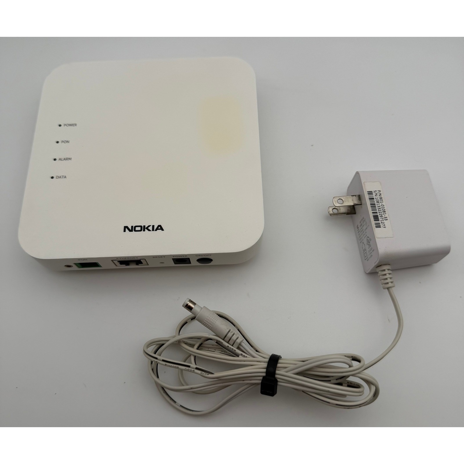Nokia XS-010X-Q Optical Network Terminal ONT Fiber Modem White w Power Adapter