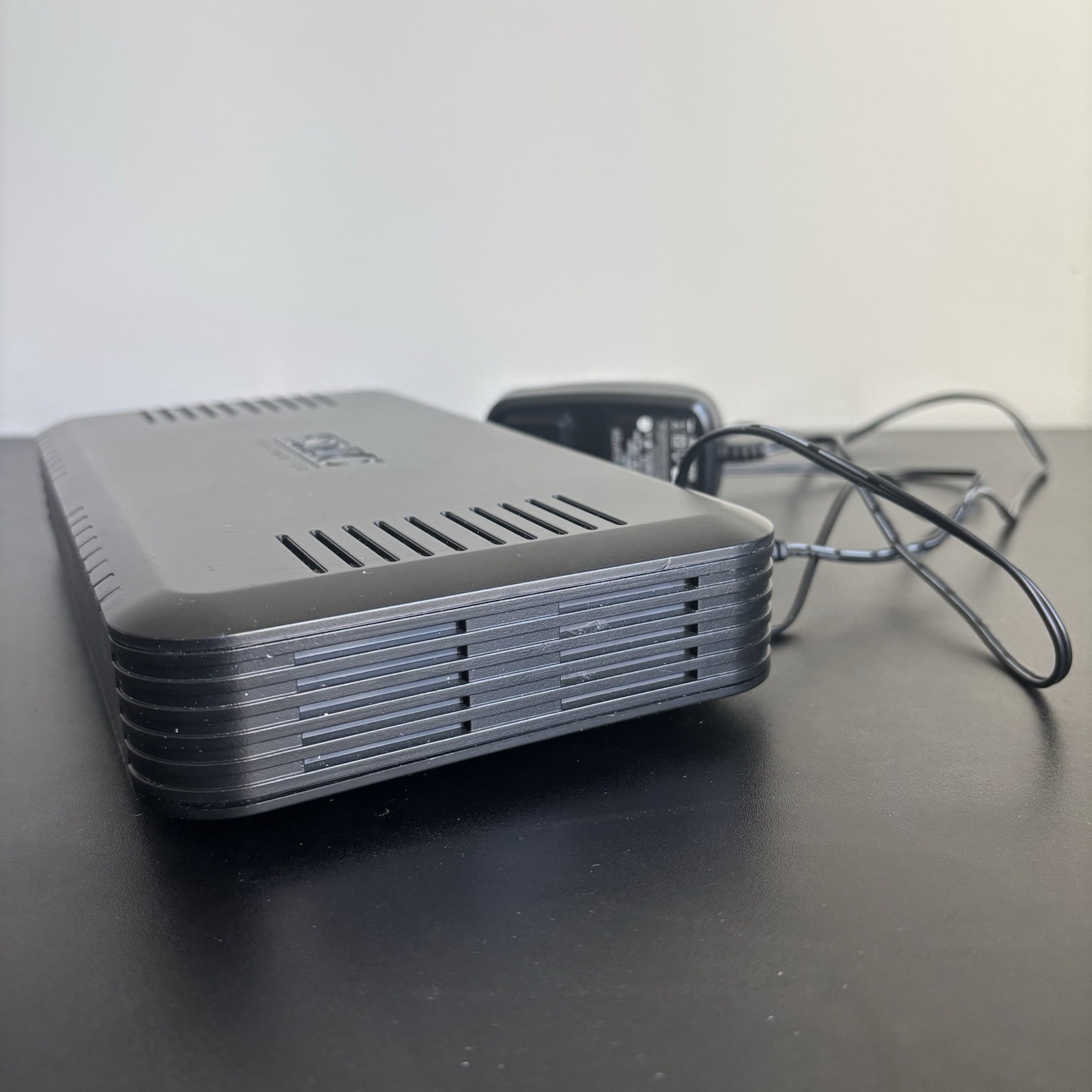 Comcast Business Class Business IP Gateway Model SMCD3G With Power Supply