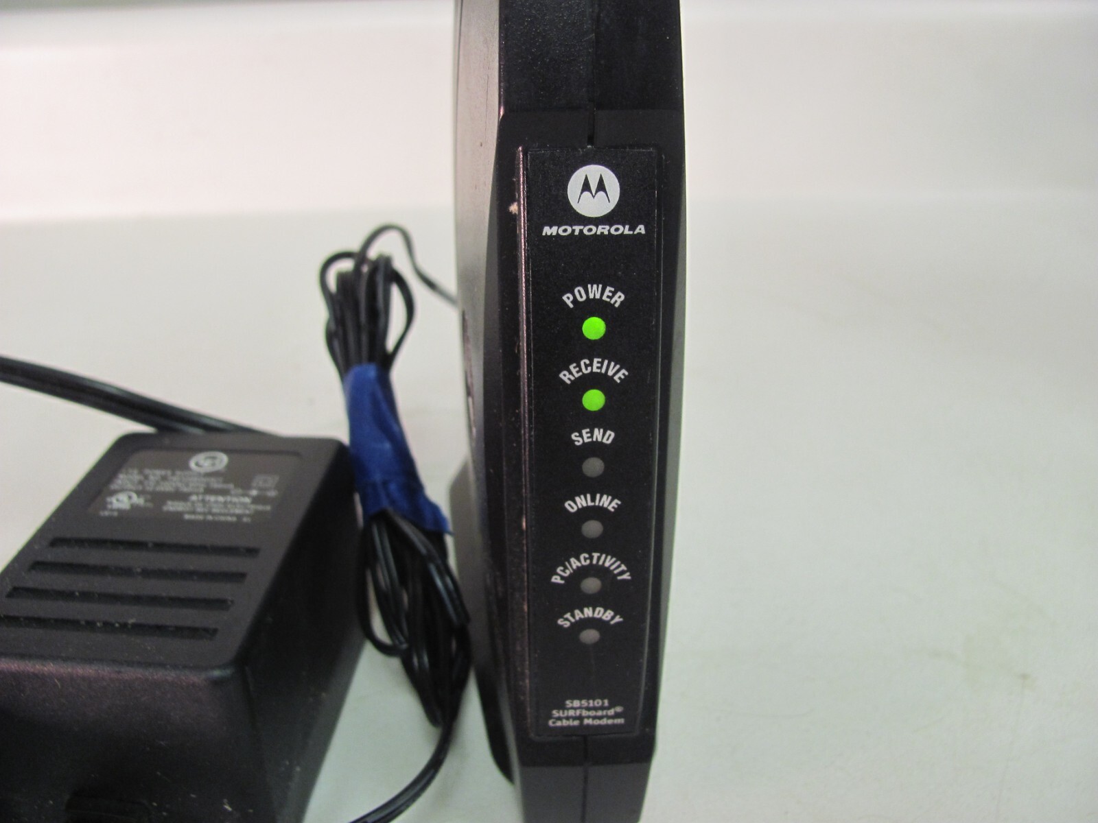 Motorola SURFboard SB5101 DOCSIS 2.0 (38.91 Mbps) Cable Modem w/ AC Adapter