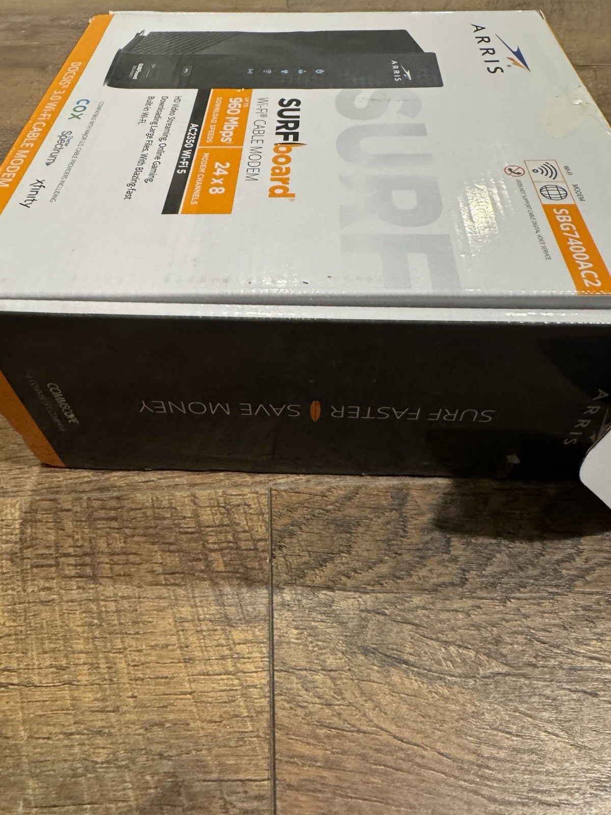 ARRIS SURFboard SBG7400AC2 DOCSIS 3.0 Wi-Fi Cable Modem 960 Mbps 4 LAN Ports