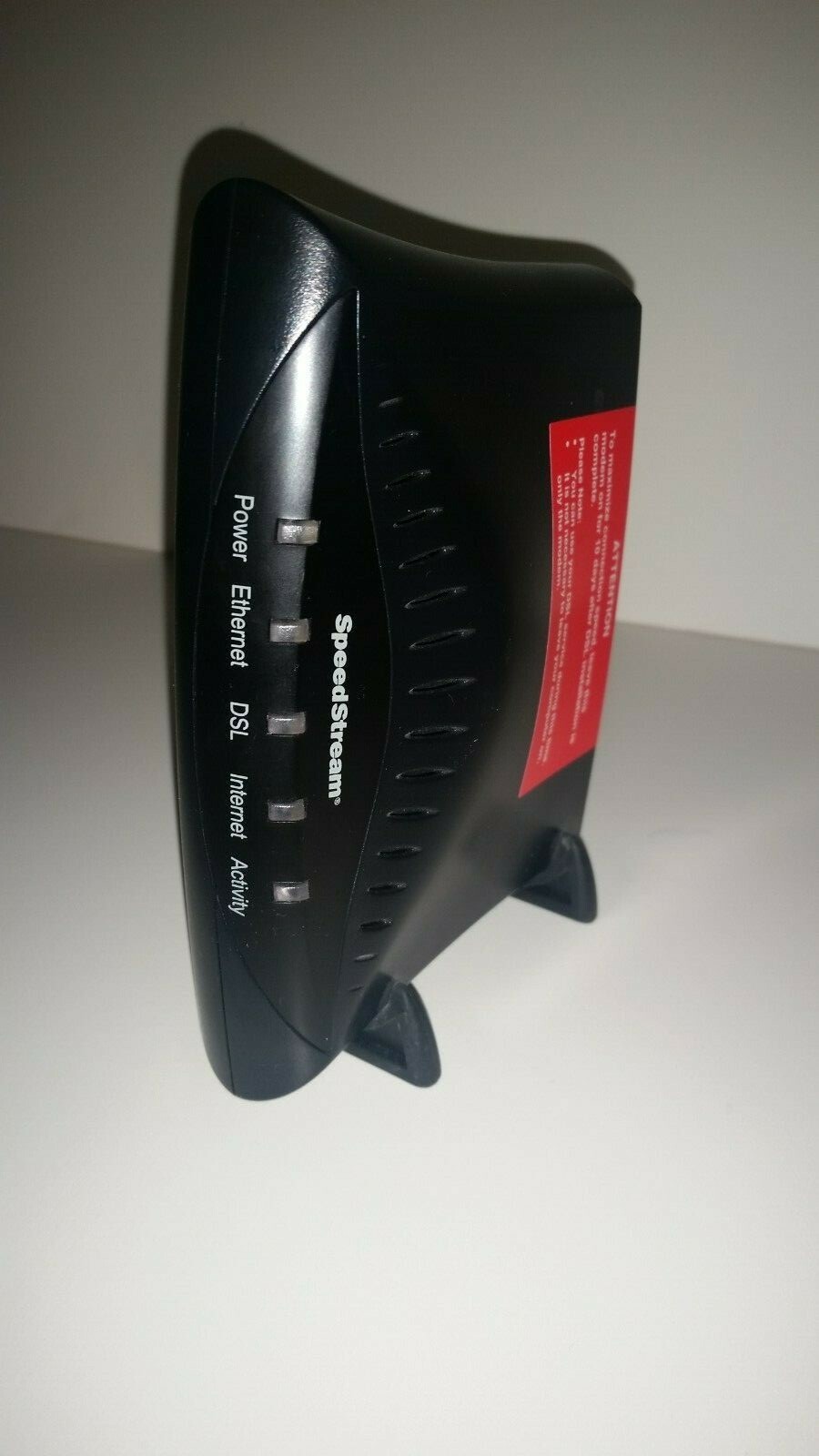 DSL Modem Efficient Networks SpeedStream 5100 (12A-5100-701) 24 Mbps, USED