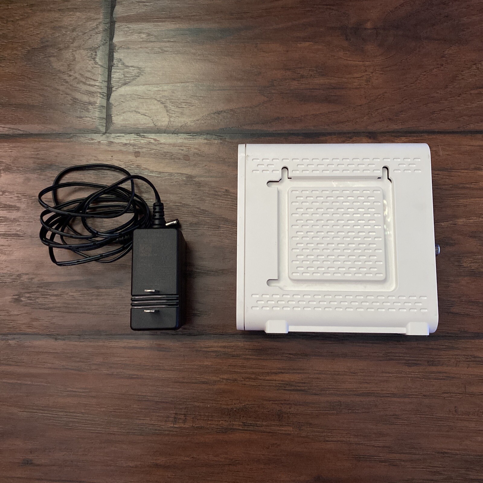 ARRIS SURFboard SB6141 Docsis 3.0 Cable Modem