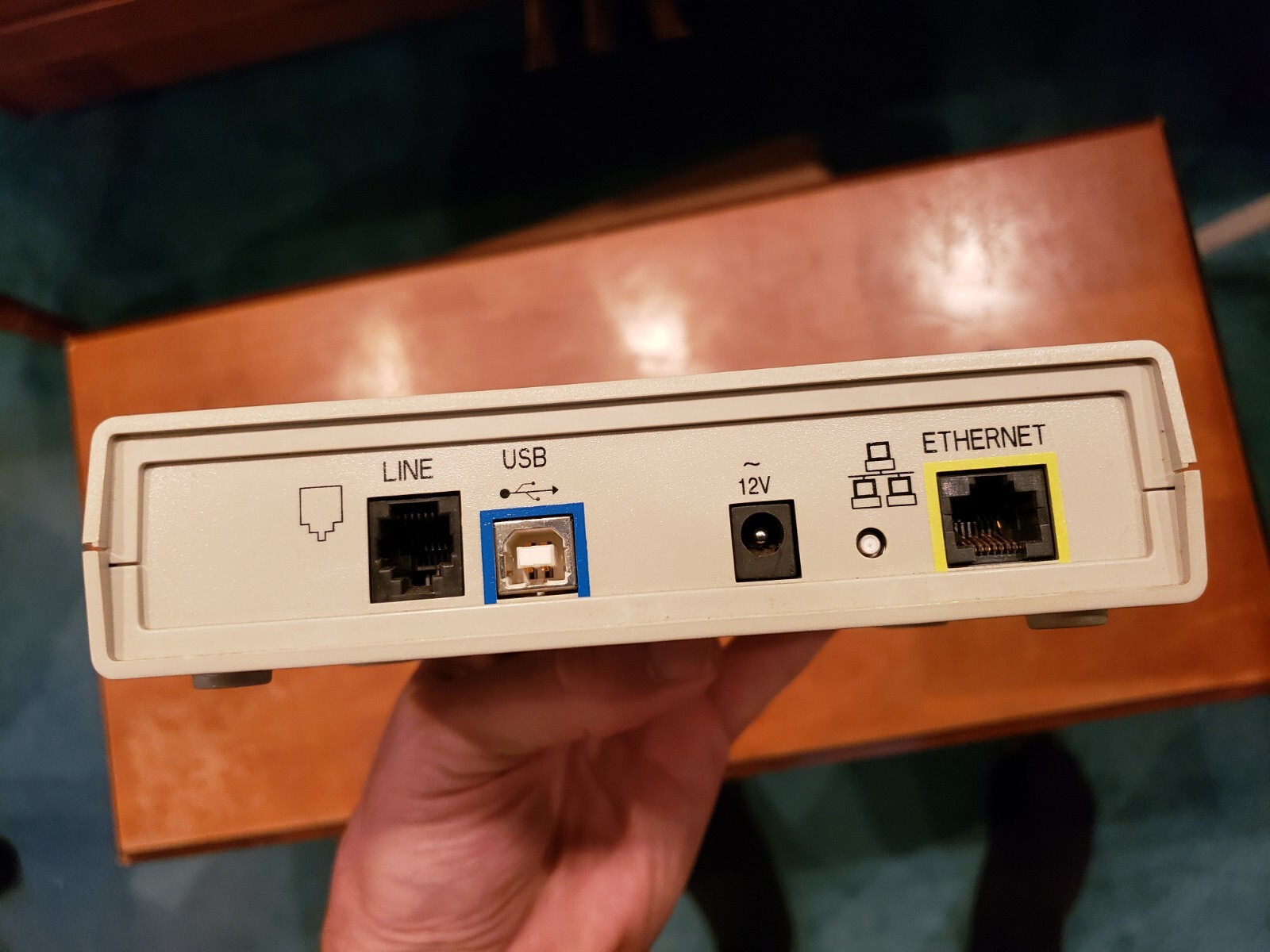 Westell WireSpeed 2100 DSL Modem B90-210015-04 w/ Adapter
