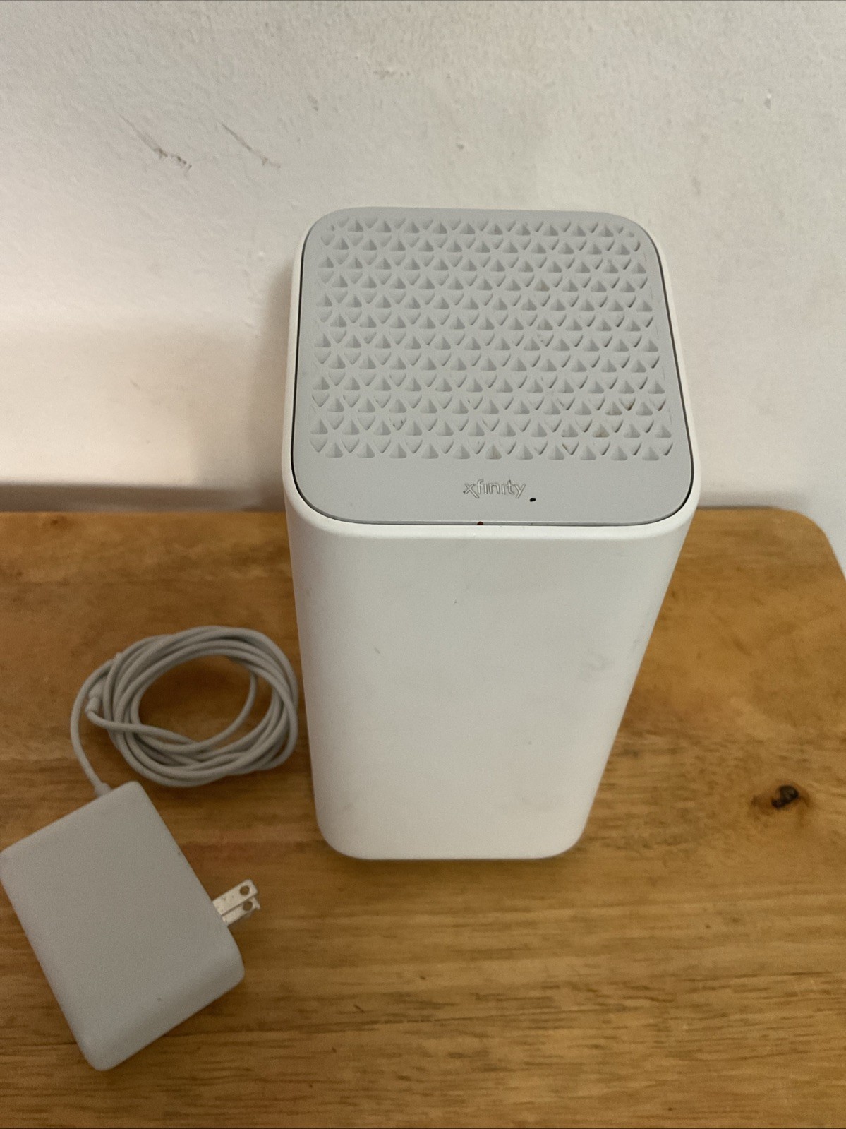XFINITY CGM4331COM USB Router – with Cords/Untested