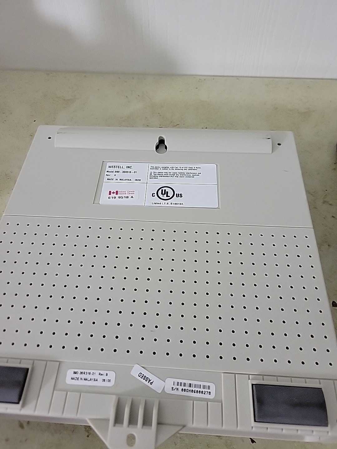 Vintage Westell DSL Modem (B90-36R516)