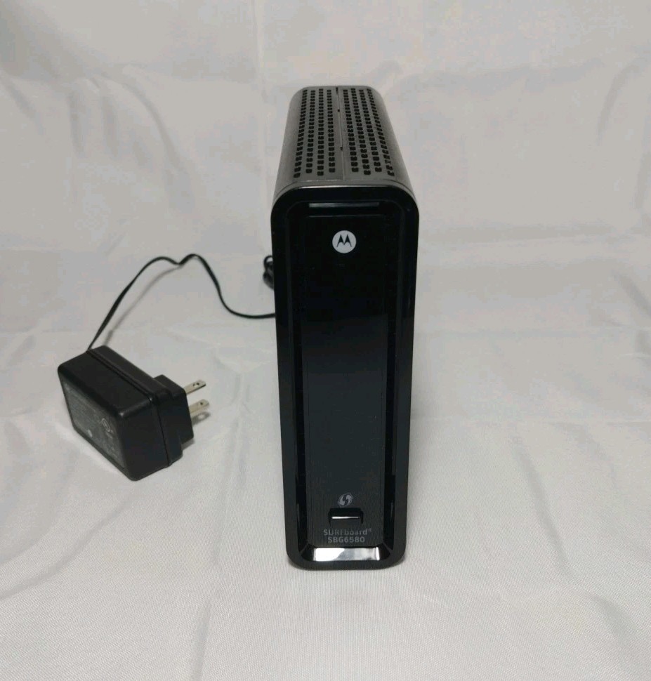 Motorola ARRIS SURFboard SBG6580 3.0 Cable Modem Wi-Fi Router w/Adapter Plug