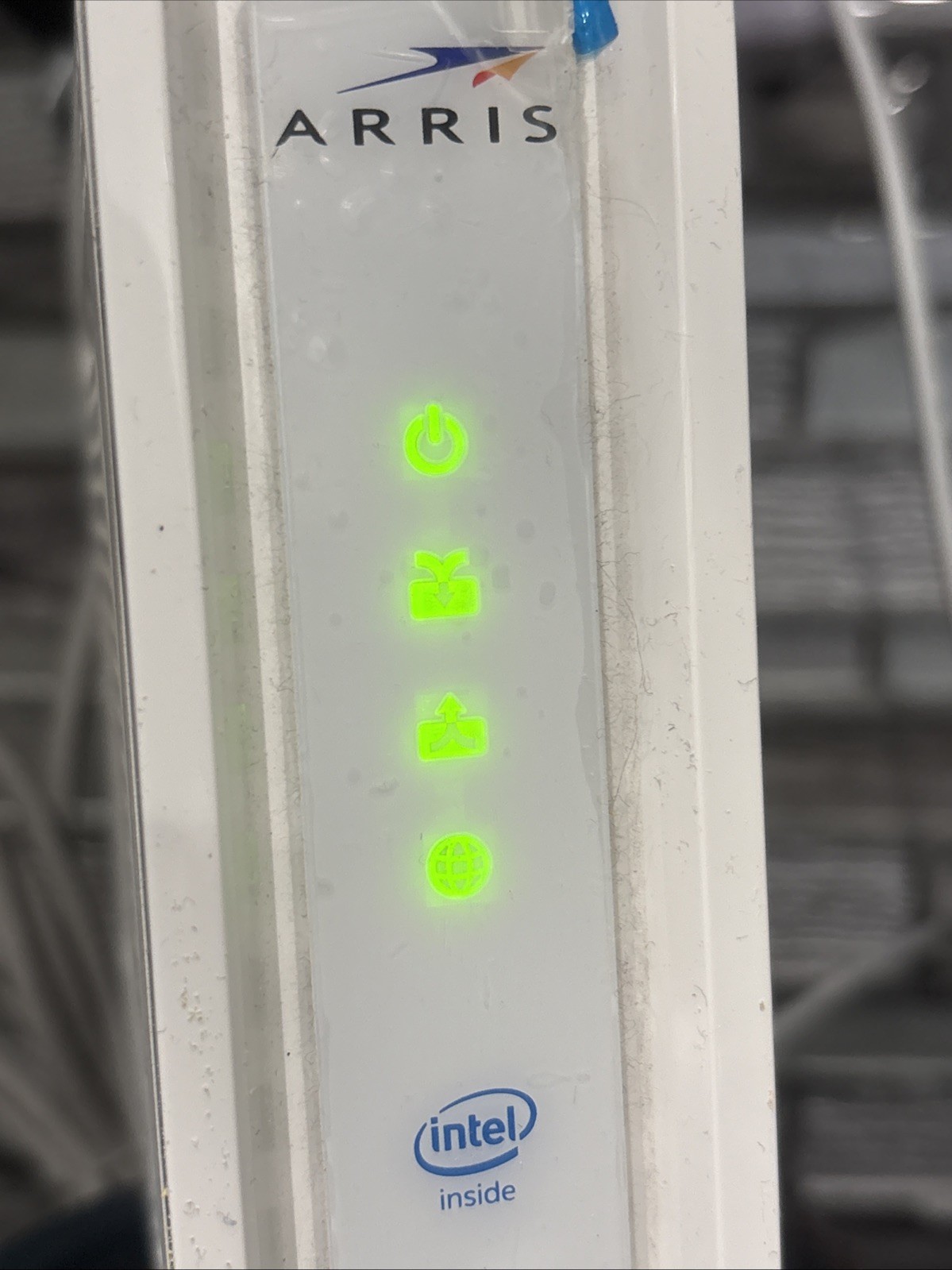 ARRIS SURFboard DOCSIS 3.0 Cable Modem SB6190 – White