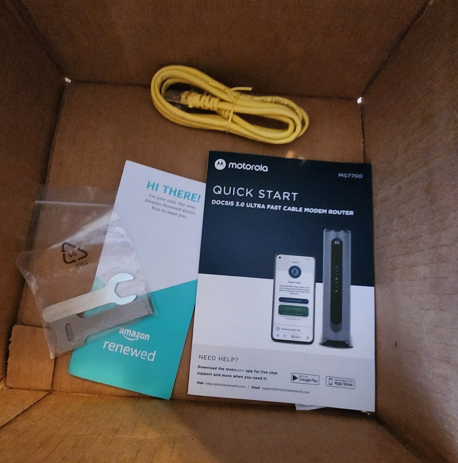 Motorola MG7700 24×8 Cable Modem & AC1900 WiFi Router DOCSIS 3.0 W/ manual