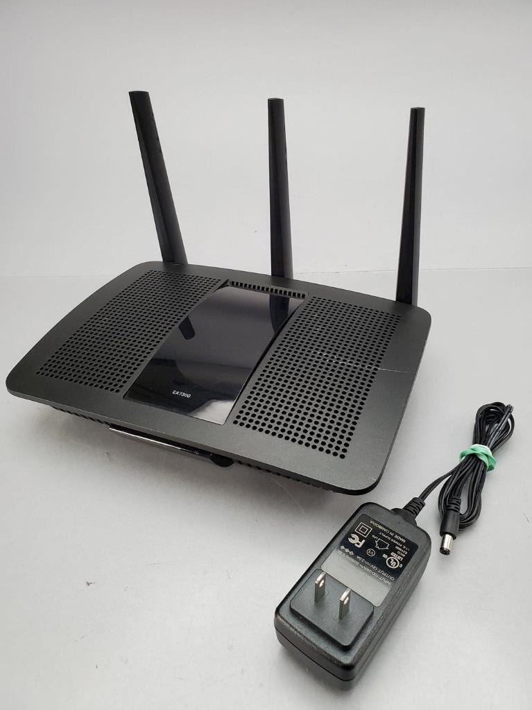 Linksys EA7450 Max-Stream Dual-Band AC1900 Wi-Fi R 74 Router-