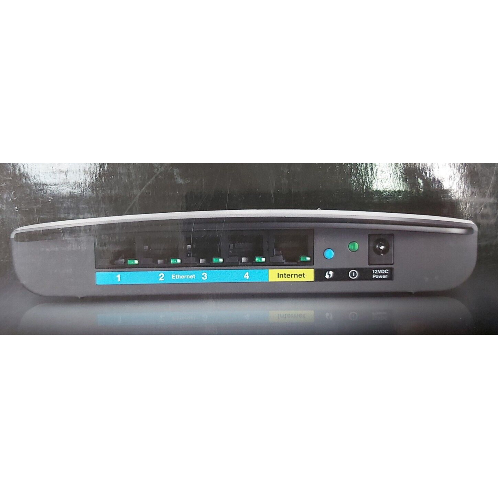 Cisco Linksys N600 Dual-Band Wireless-N Router Advanced Simultaneous WiFi