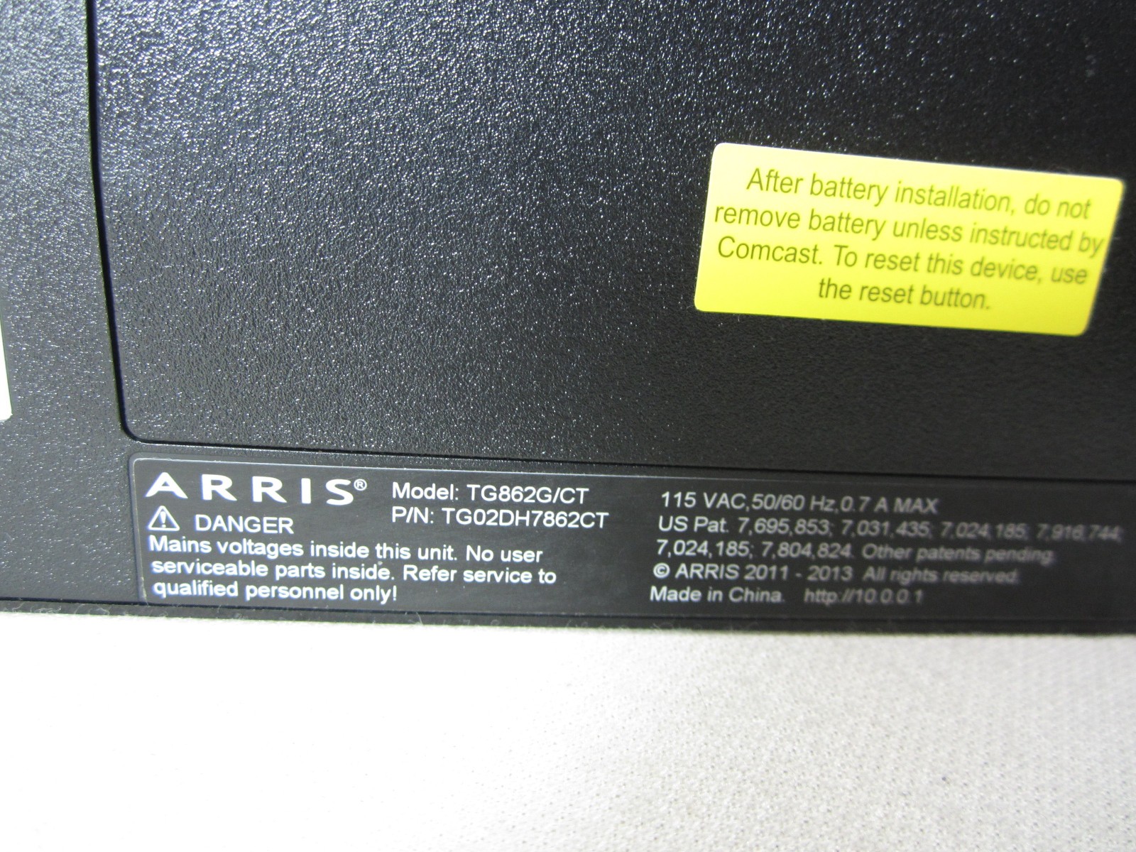 Xfinity Cable Modem Wifi Router Arris TG862G/CT With Power cord USED