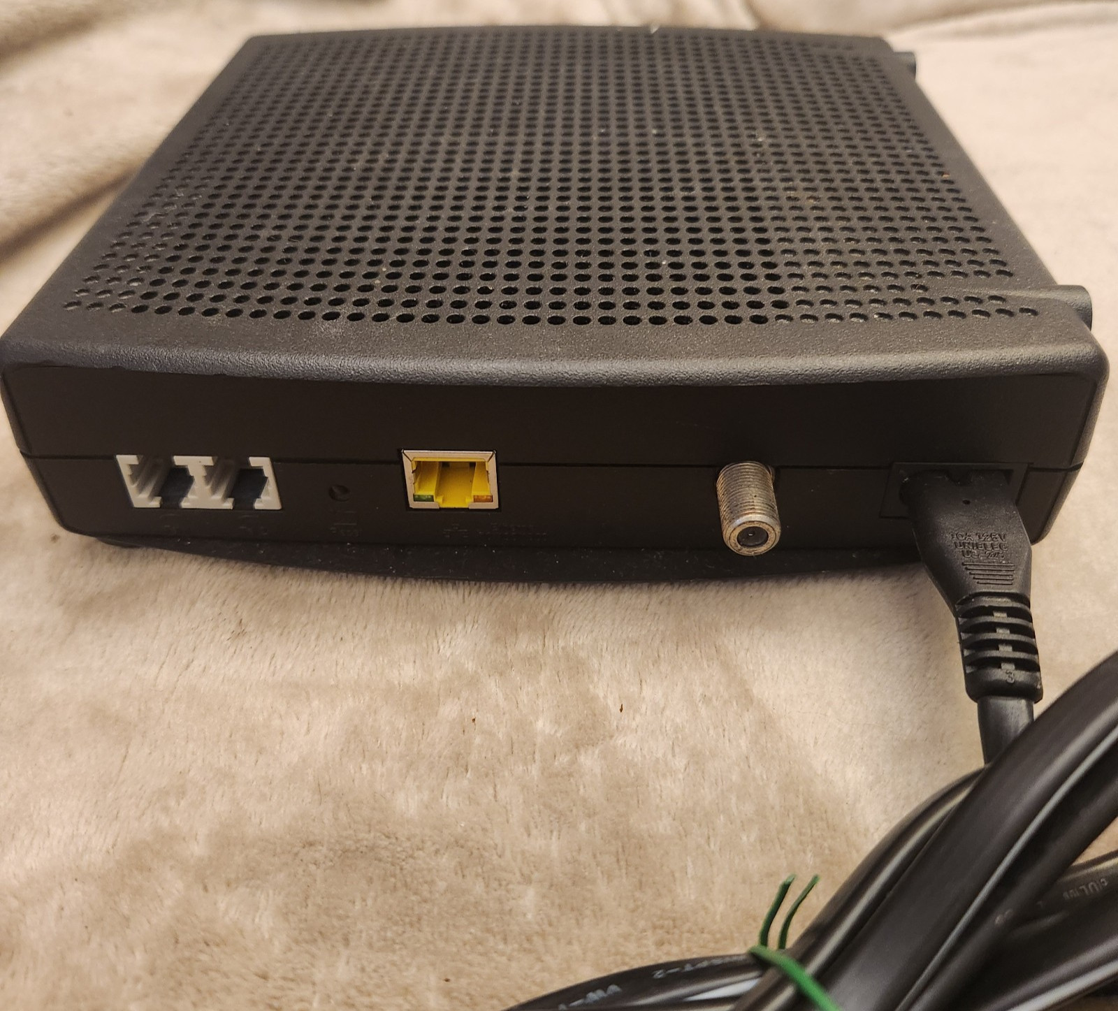 ARRIS Touchstone TM1602A DOCSIS 3.0 Telephony Cable Modem Black – Qwik Ship!