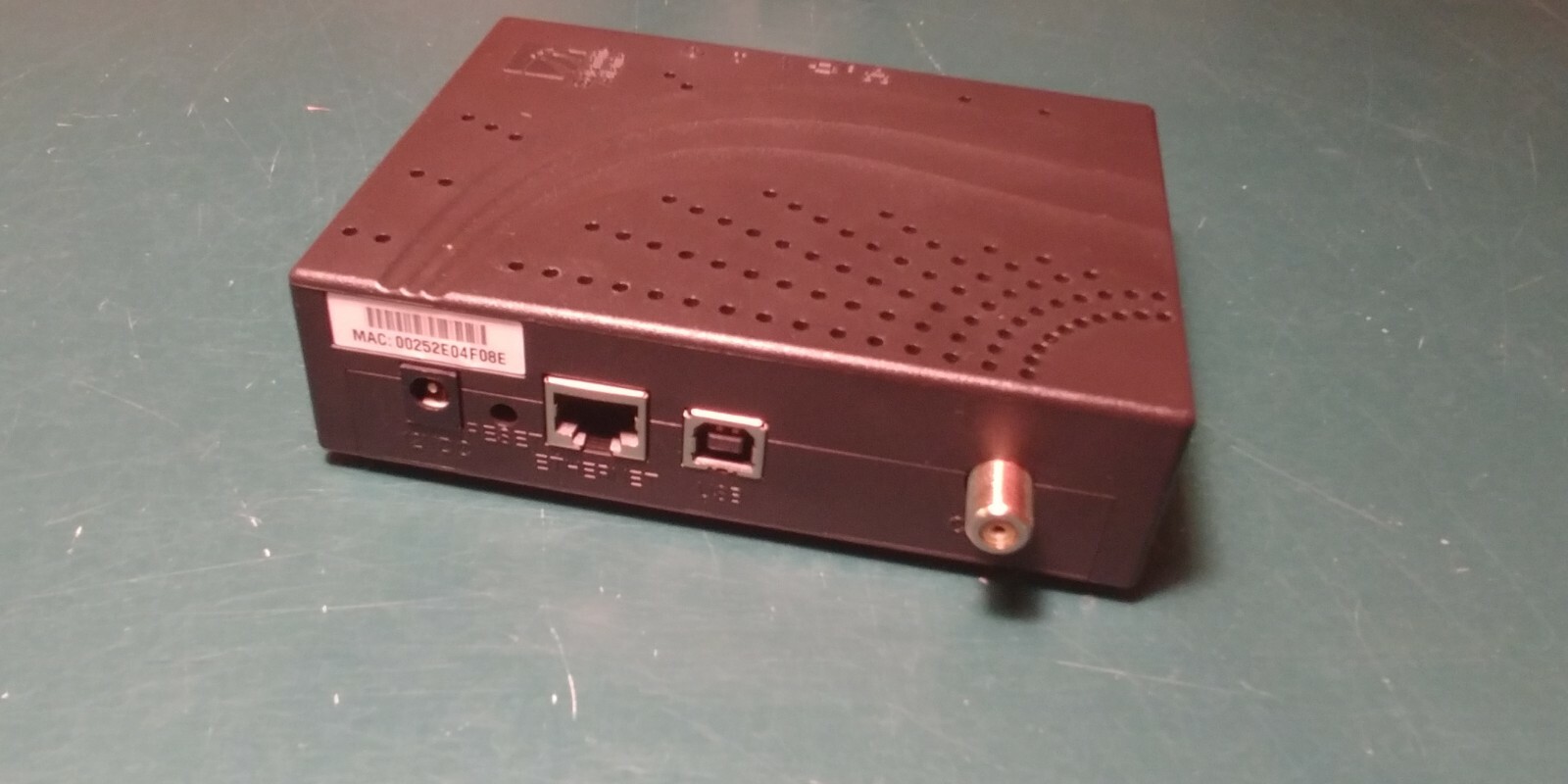Scientific Atlanta (Cisco) – DPC2100R2 – Cable Modem, DOCSIS 2.0