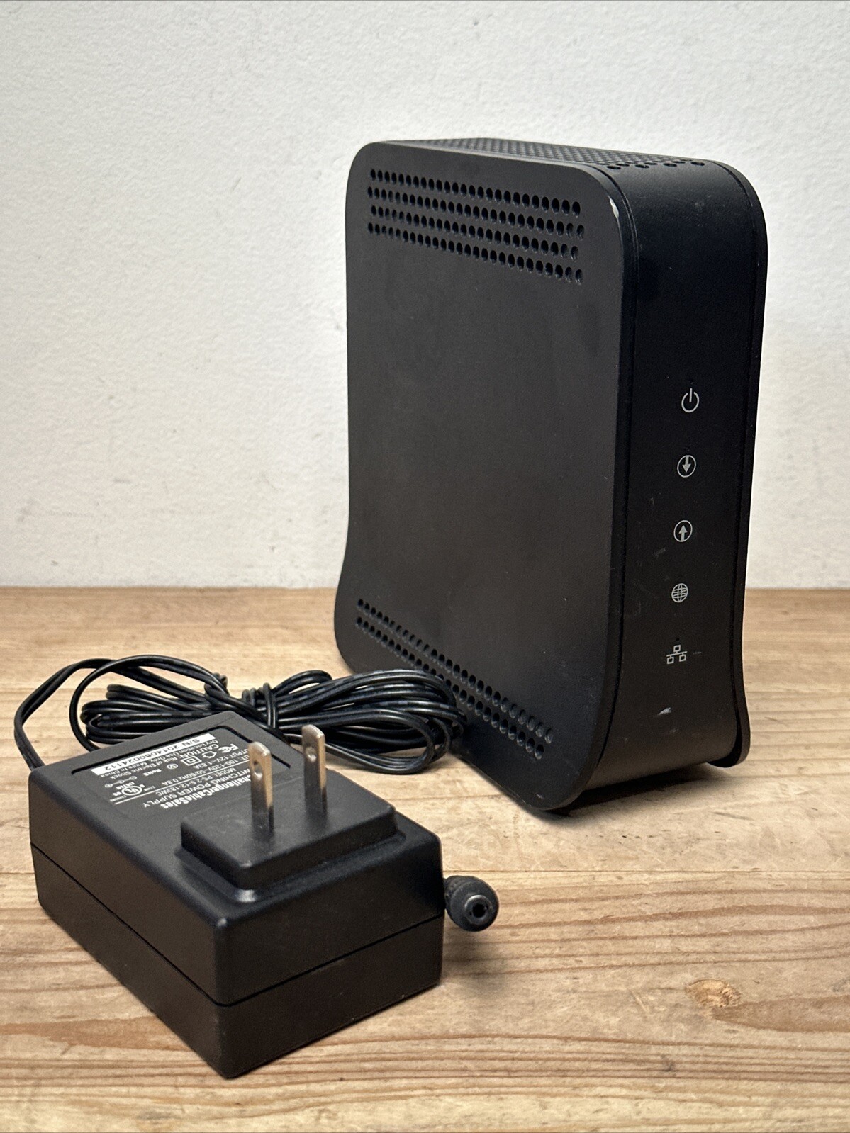 Sagemcom Cable Modem F@ST 3893 w/ Power Cord Used