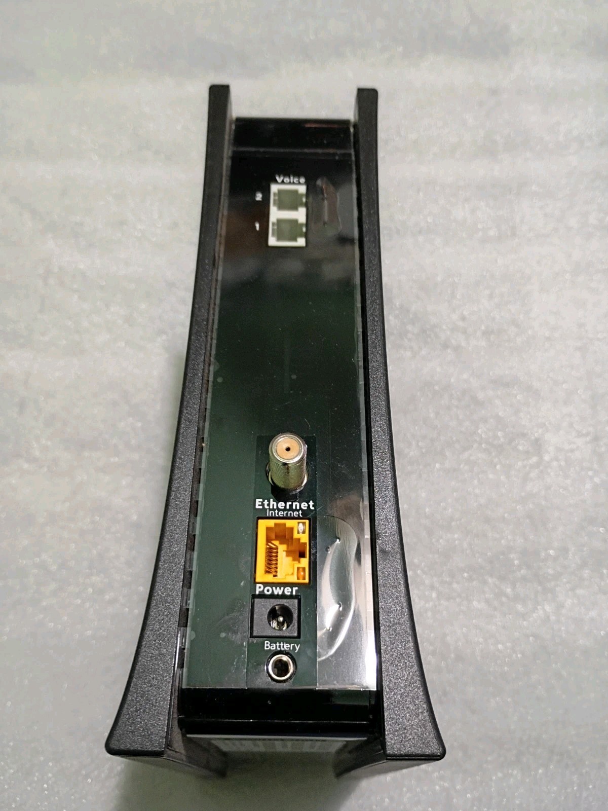 Spectrum DOCSIS 3.1 2.5G eMTA Cable Modem Router + Pack Fast 5280 + Remote Contr