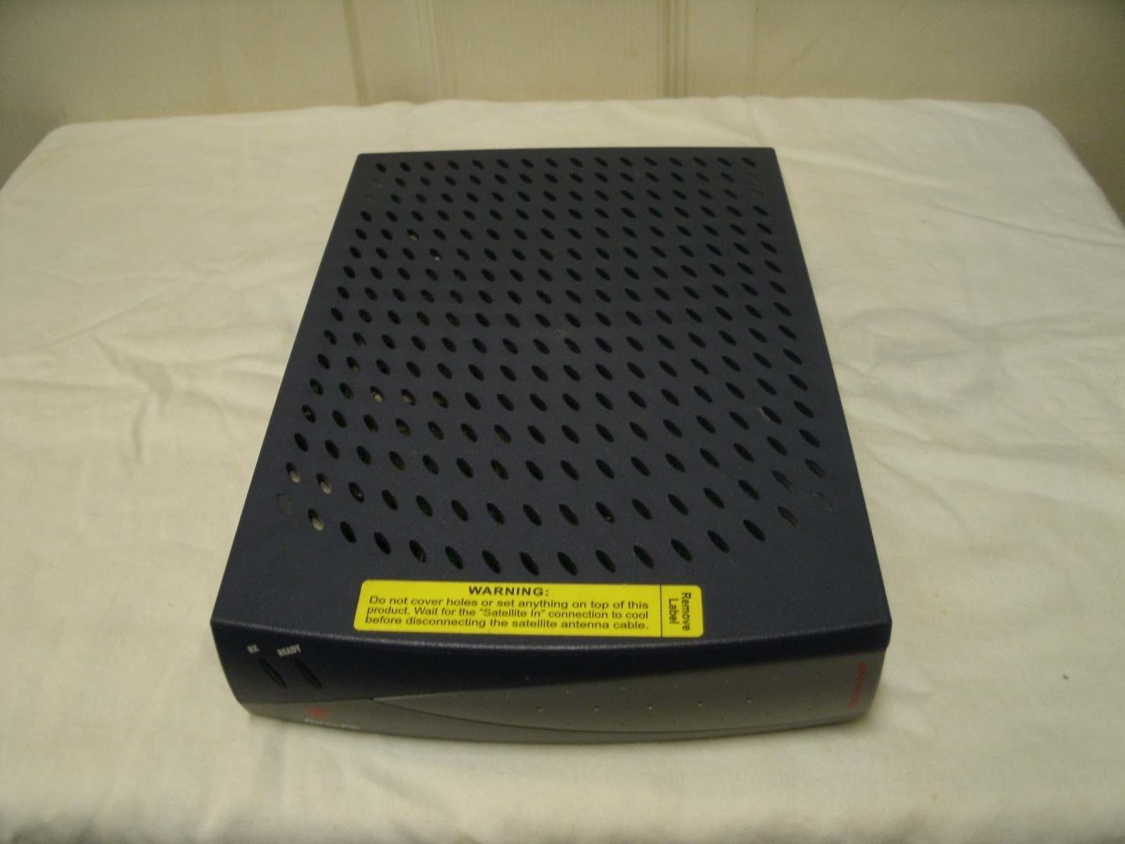 Used Hughes DirecPC Satellite Receiver IDU-R1 W/ Installation Guide & Software.