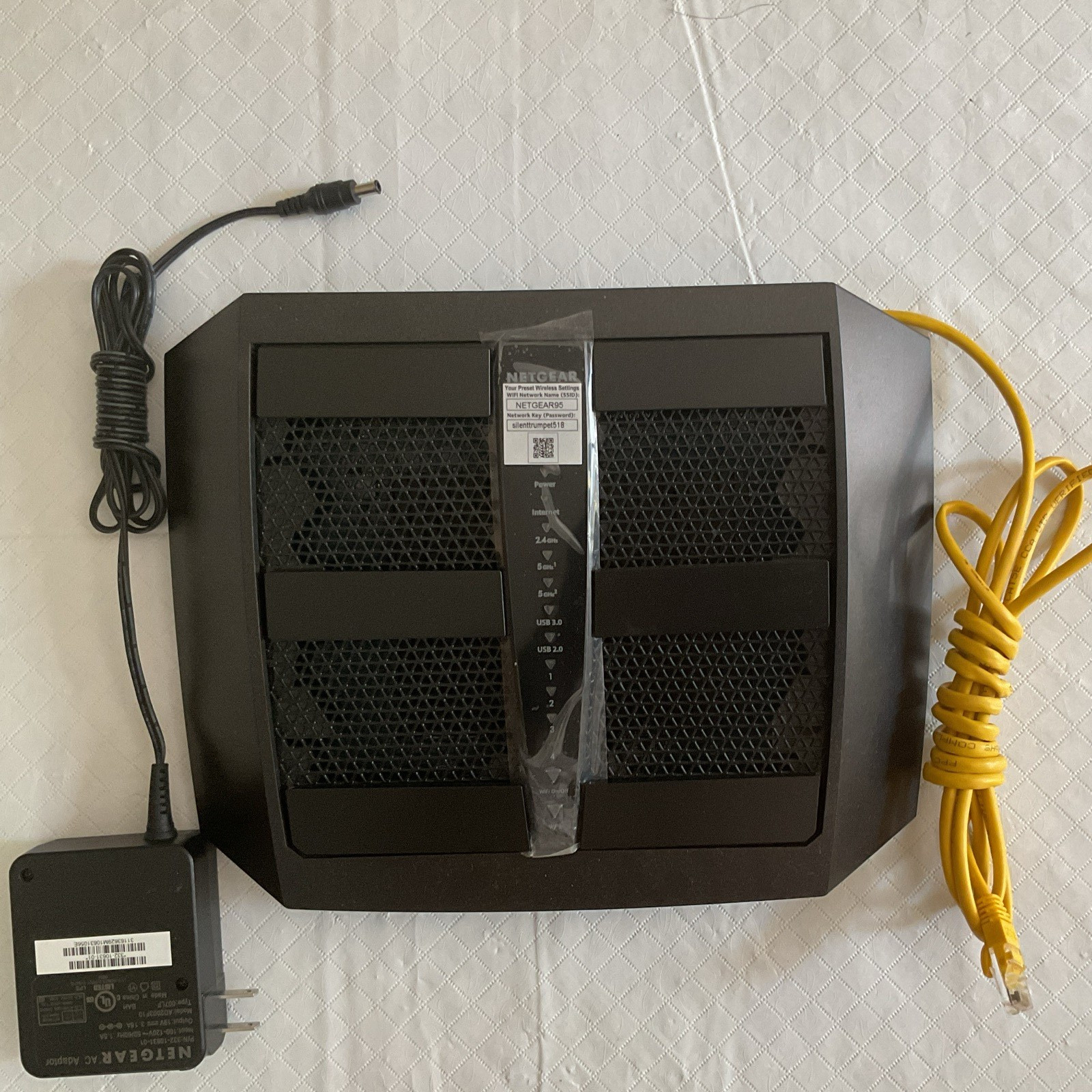 NETGEAR CM500 DOCSIS 3.0 Cable Modem 680 Mbps Black w/ Power Adapter