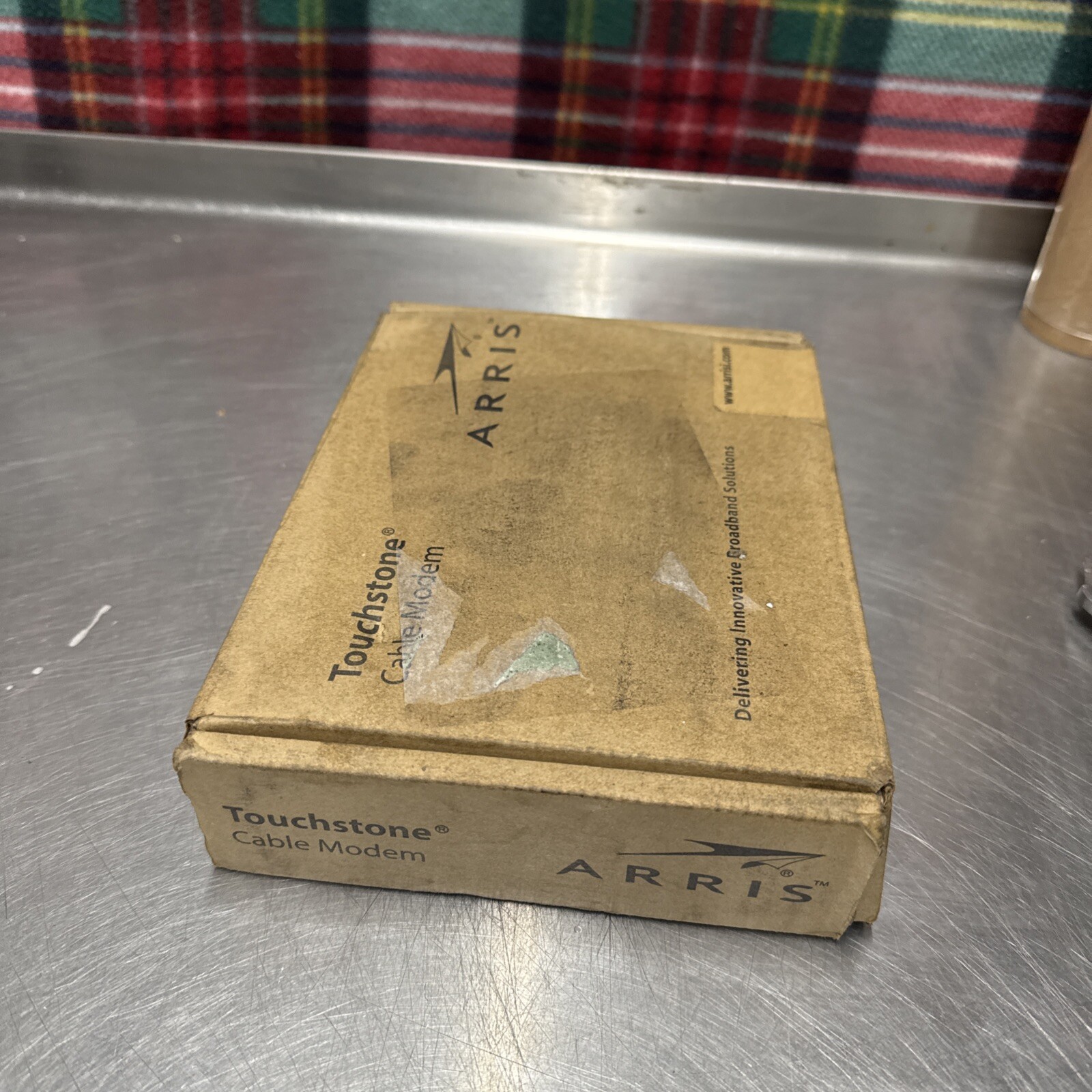 ARRIS CM820A/NA Cable Modem w/ Power Cord – TC00DLD820, DOCSIS 3.0 – New Sealed
