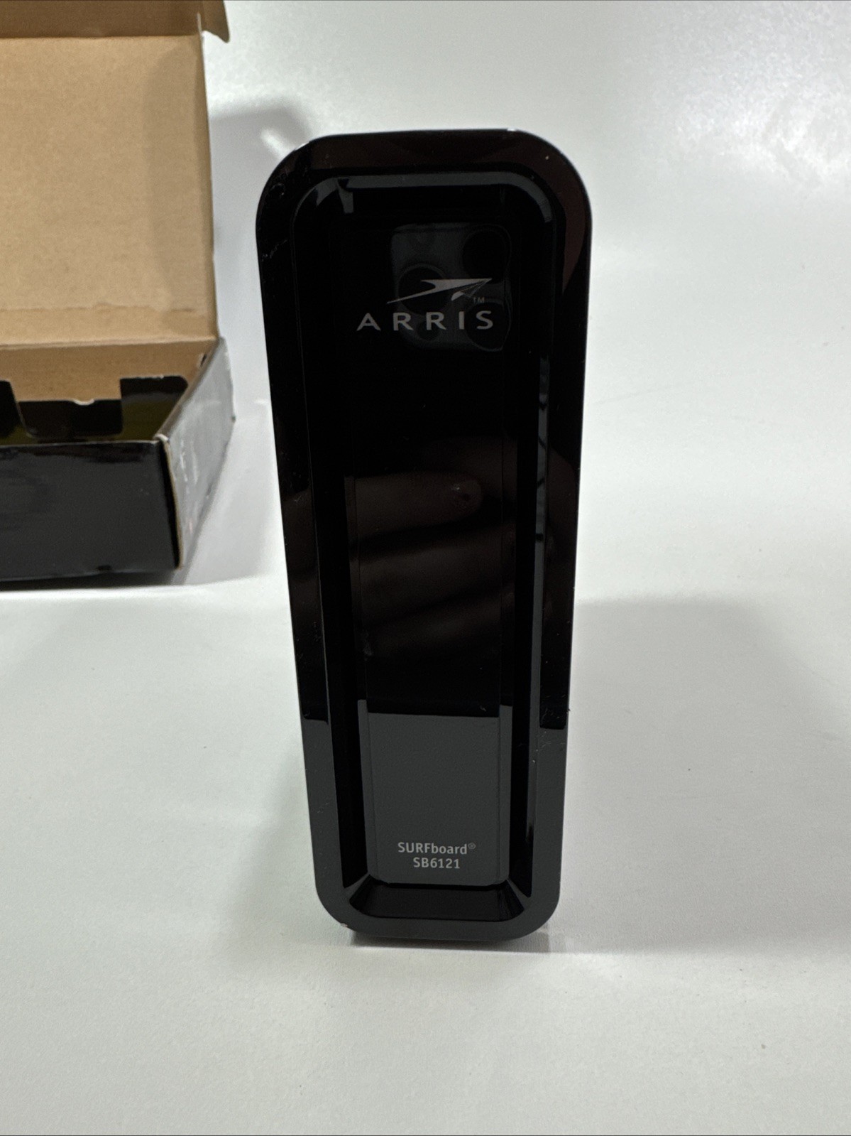 Arris Motorola SB6121 SURFboard Cable Modem 200 Series Docsis 3.0 IPv6, 172MBPS