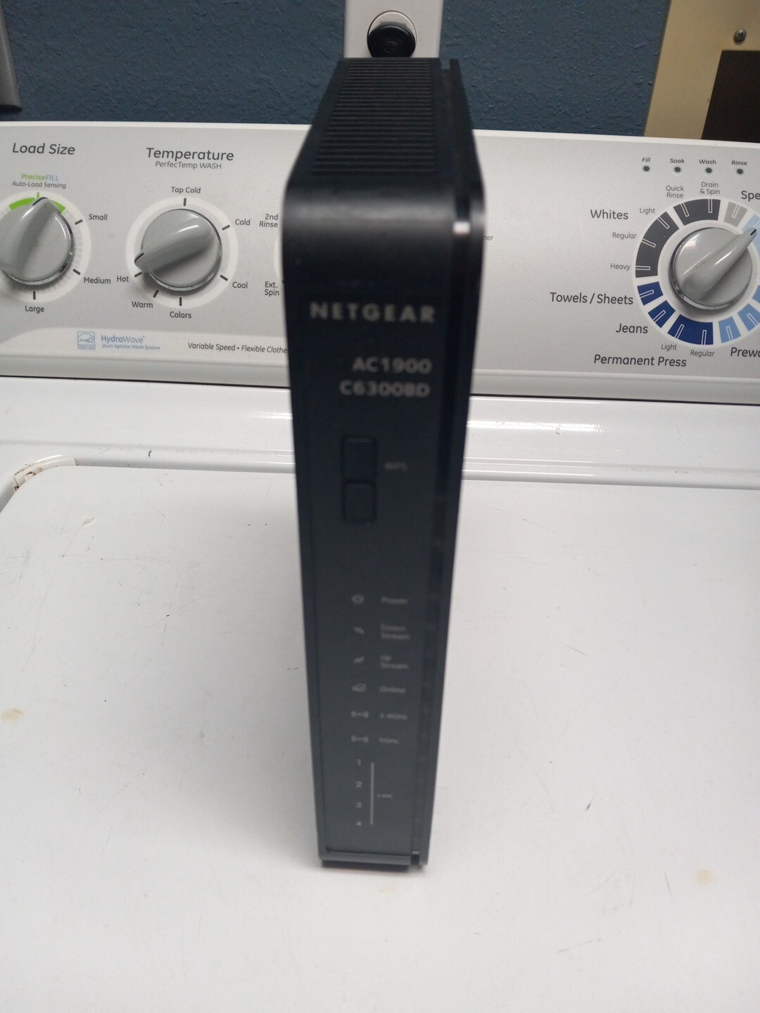 Netgear C6300BD AC1900 Docsis 3 Cable Modem Wireless Router ONLY NO CORDS