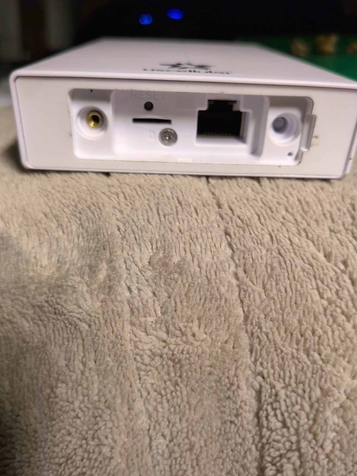 US Cellular 5g Outdoor Modem And 16′ Ethernet Cable W/ PoE Adapter Included