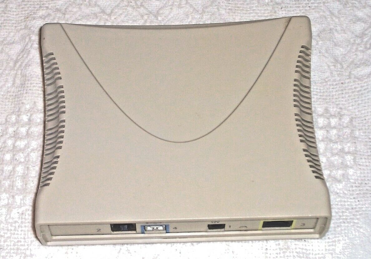 (821) Westell Wire Speed DSL Modem B90-220030-04