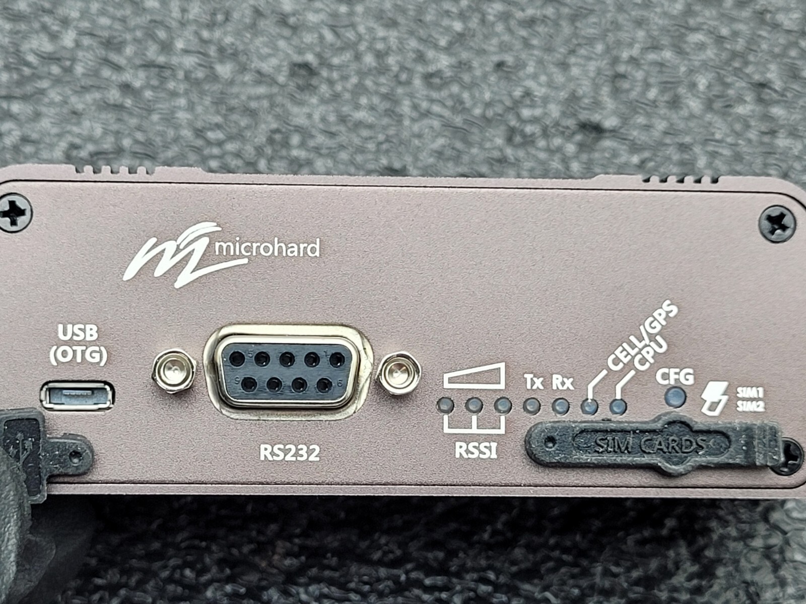 Microhard IPn4Gii-NA 4G LTE Dual SIM Dual Ethernet Serial USB Gateway POE
