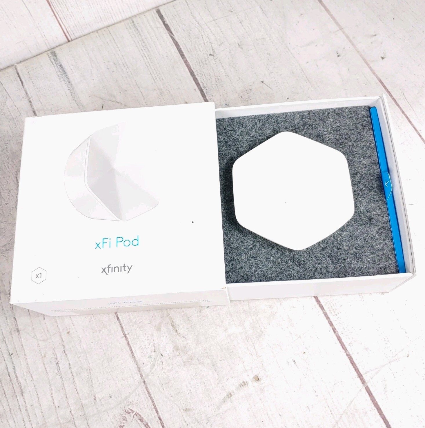 Xfinity Comcast XFI 2nd Gen Wifi Pod Extender Repeater Booster Mesh XE2-SG WORKS