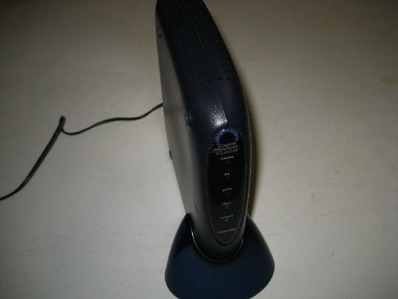 Toshiba DOCSIS Cable PCX2200 (DAZ8817F) 43 Mbps Modem