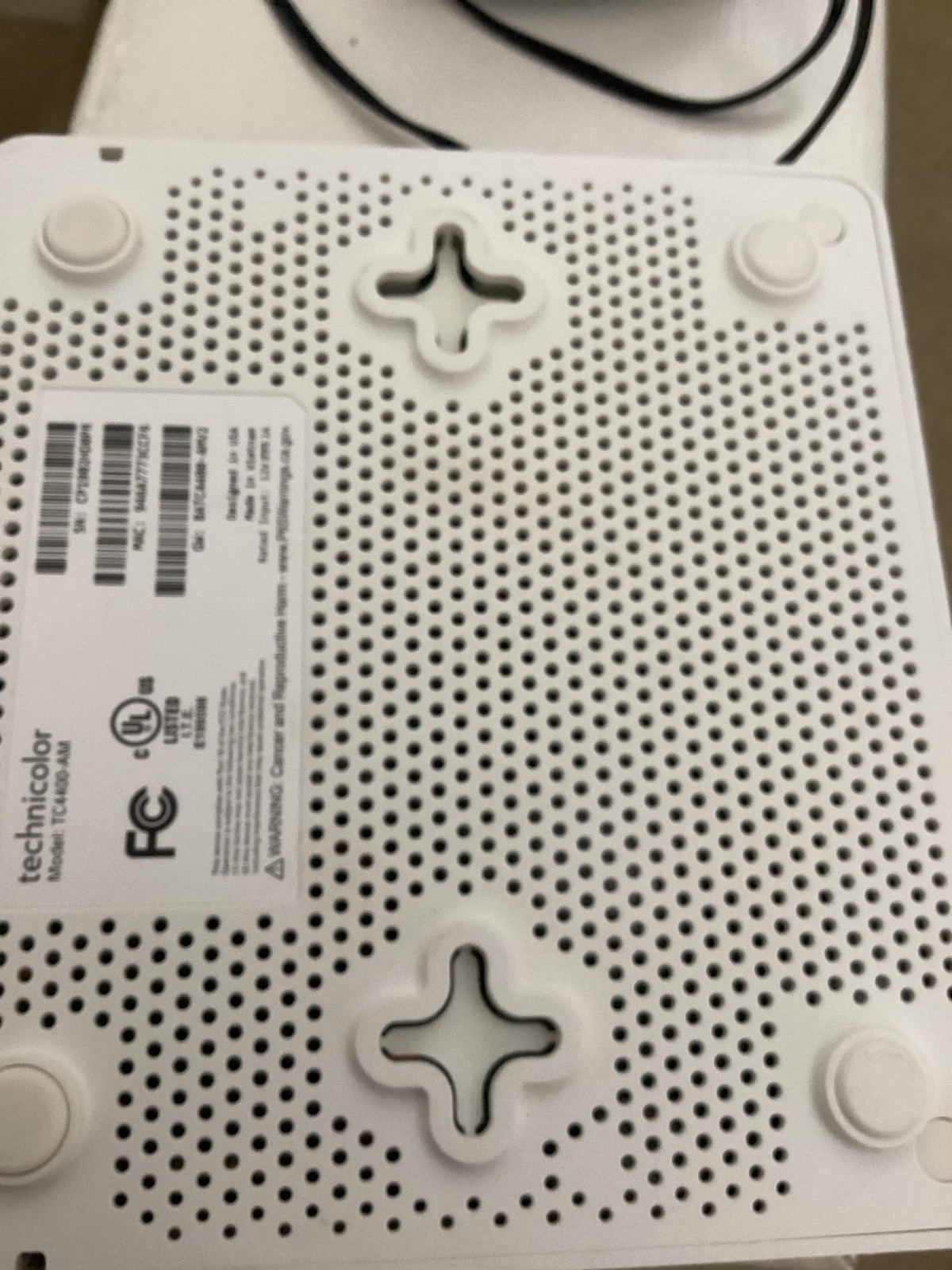 Technicolor Ultra-Broadband Cable Modem – Model TC4400-AM with power cord used