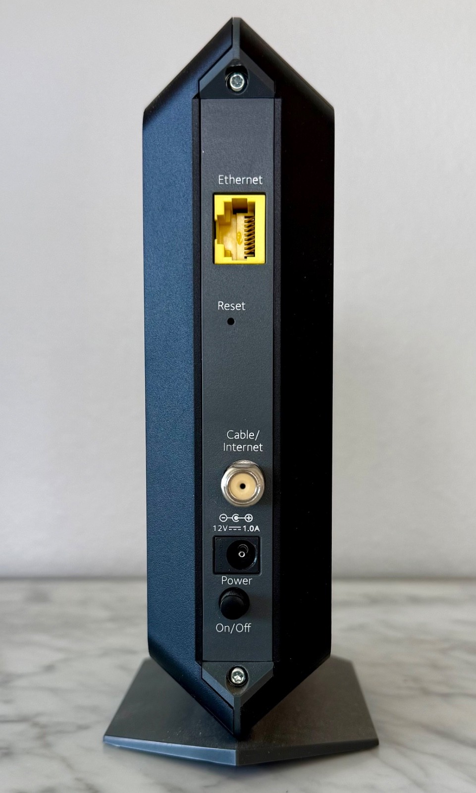 NETGEAR CM700-100NAS High Speed Cable Modem DOCSIS 3.0 COMPLETE