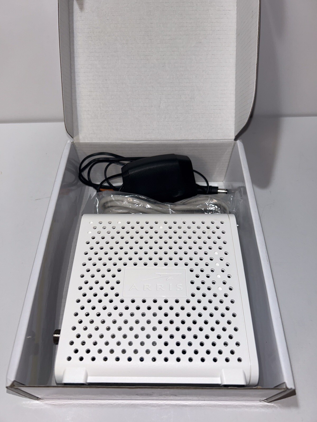 Arris Surfboard SB6183 Cable Modem 16×4 Modem Channels NEW. 1001304. NIB