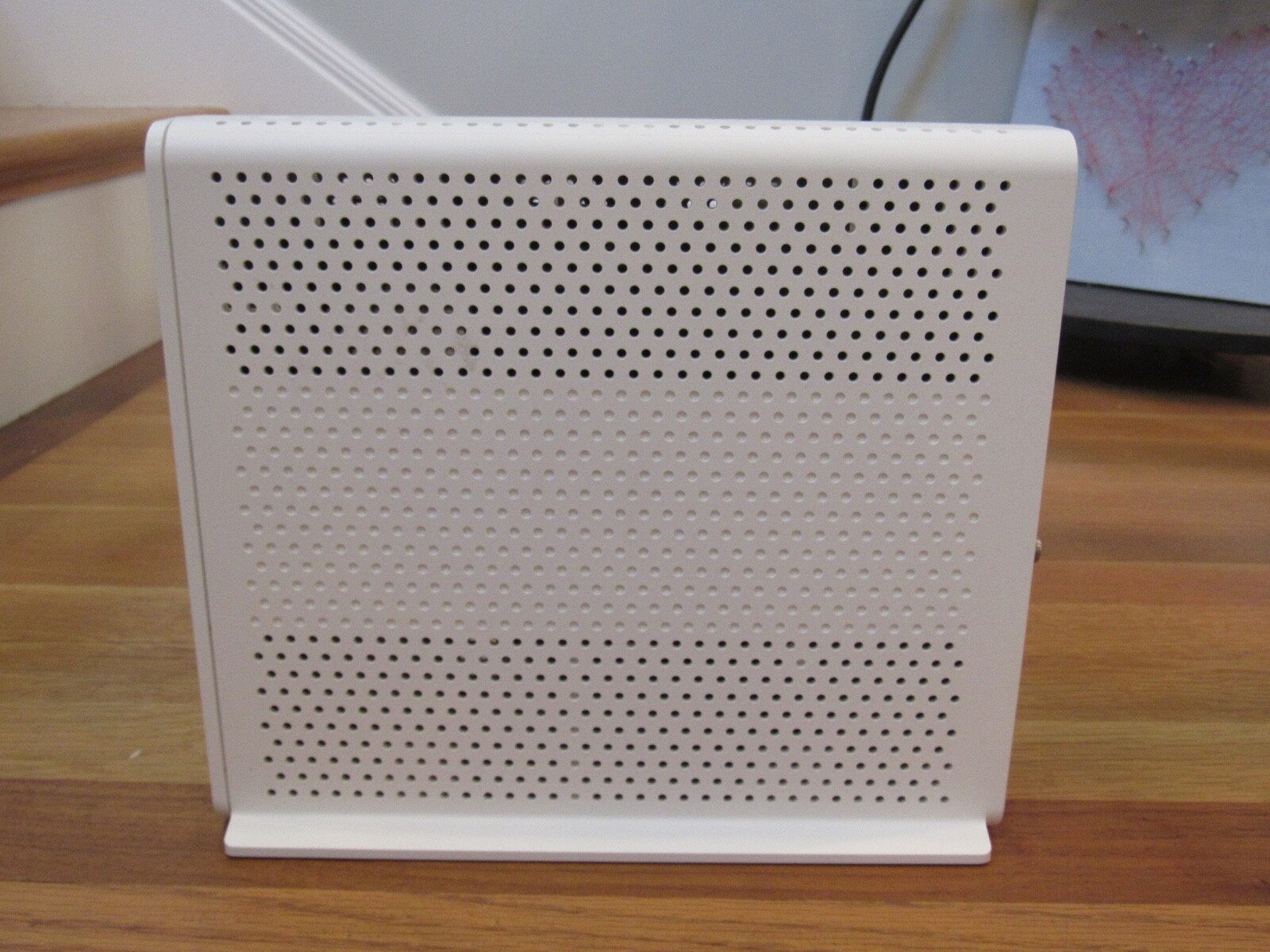 ARRIS Surfboard SBG6900-AC Cable Modem With AC1900 WiFi Router