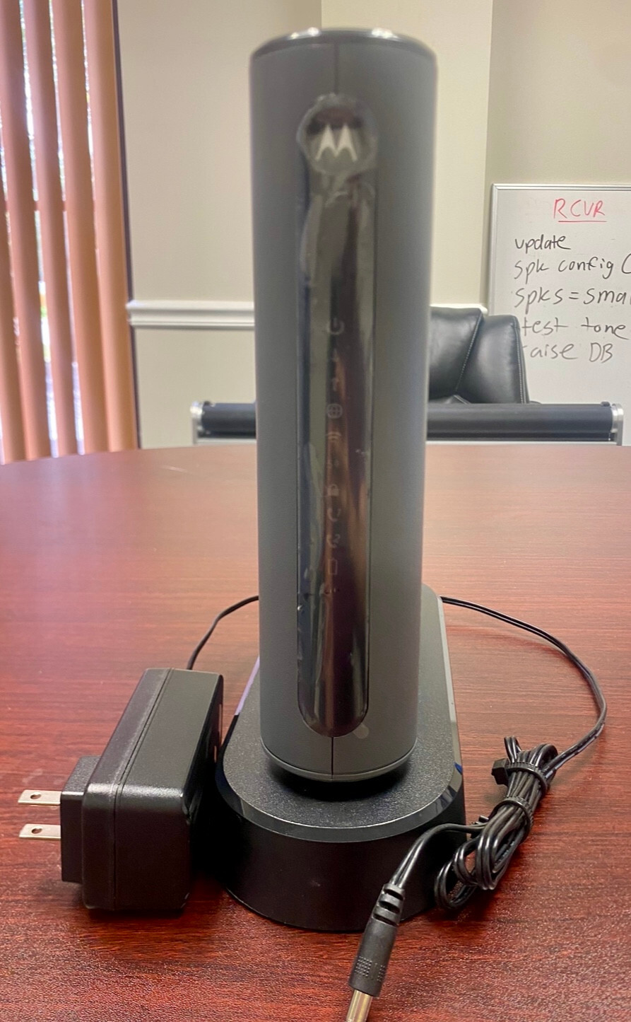 Motorola MT7711 Dual Band AC1900 Cable Modem and Wi-Fi Gigabit Router