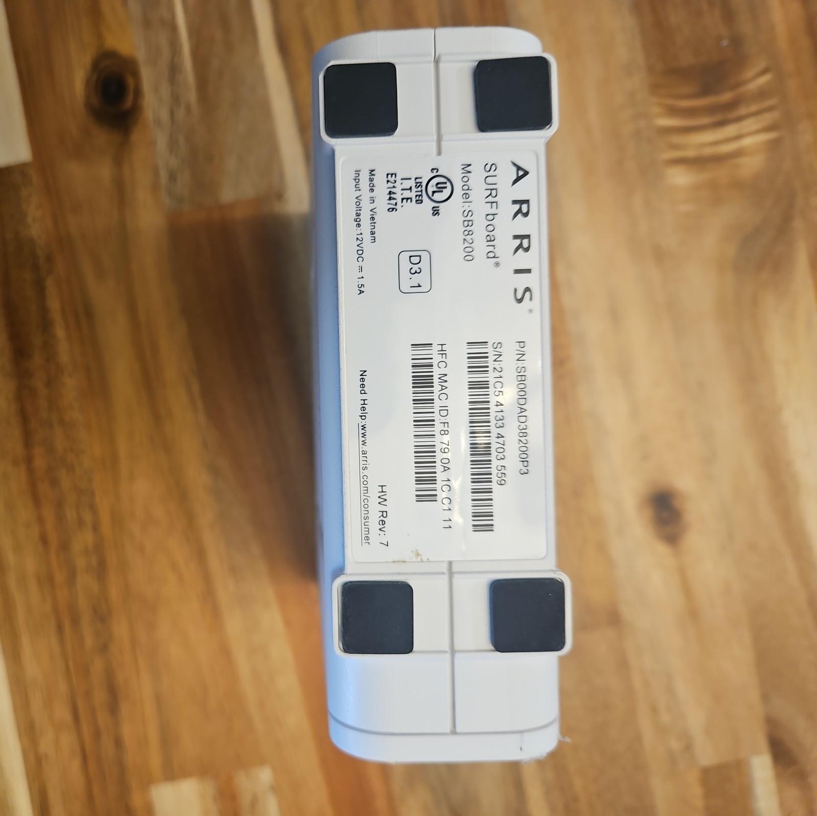 ARRIS SURFboard SB8200 DOCSIS 3.1 Cable Modem, no power cable
