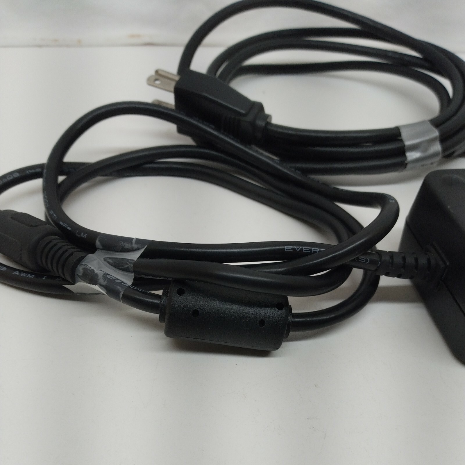 Hughes YM-2051B Satellite Power Adapter for HN1000/HN1100/HN9000 Complete