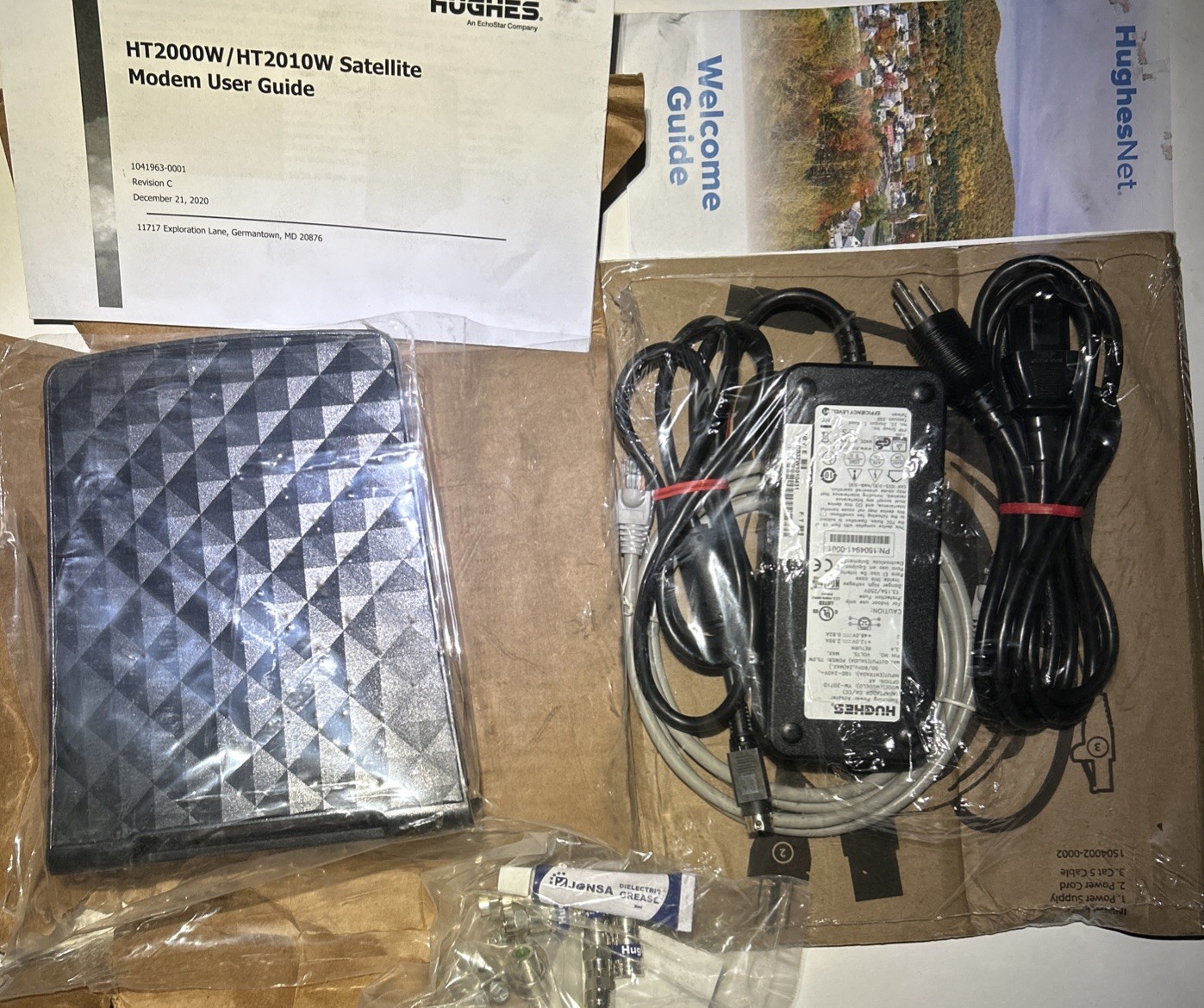 HughesNet HT2010W Satellite Modem Router Kit & Power Supply