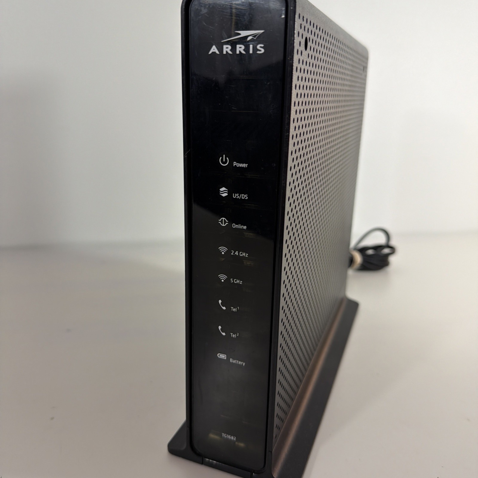 ARRIS TG1682G Wireless Modem Router