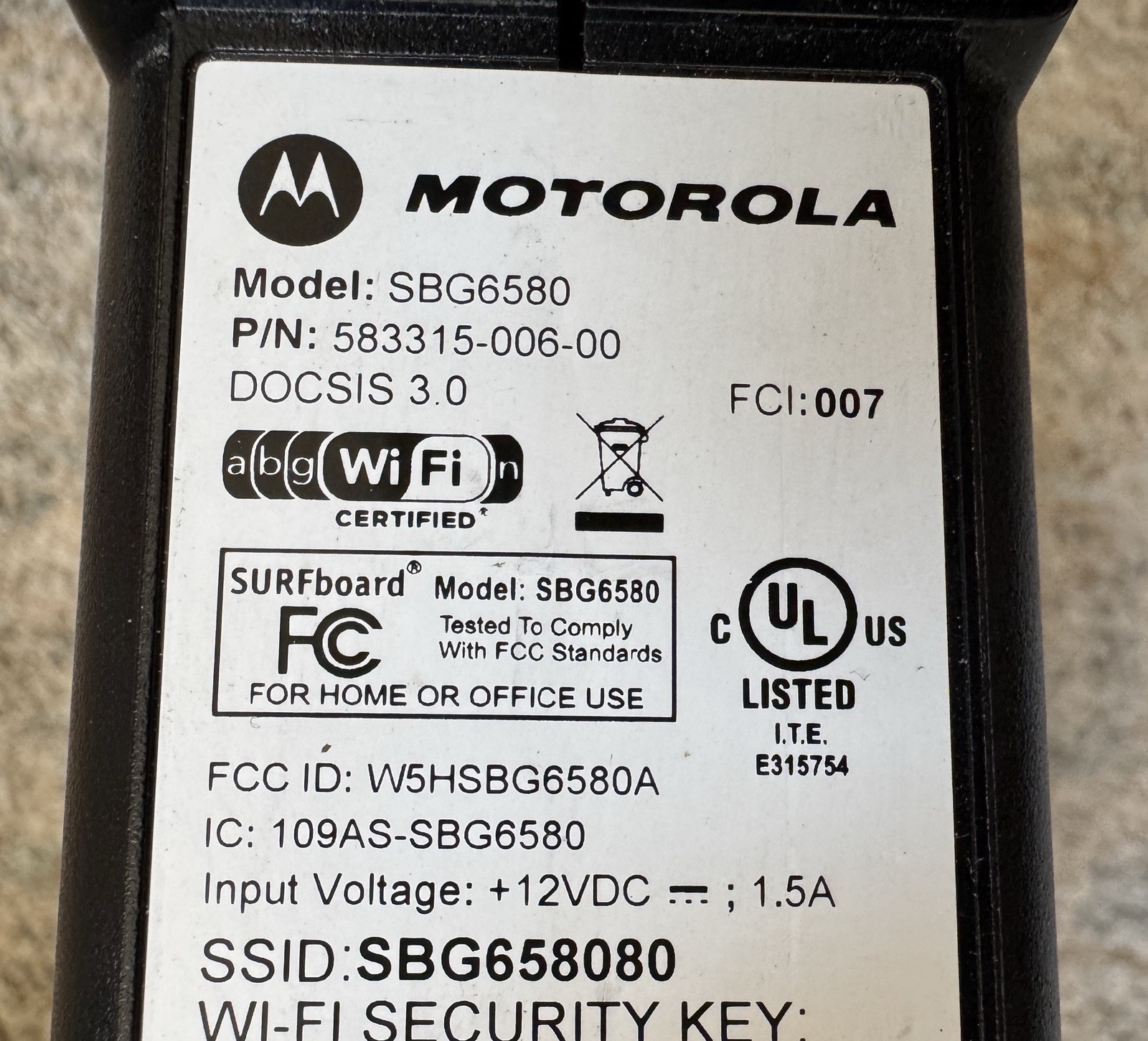 MOTOROLA SBG6580 SURFboard WIRELESS MODEM Arris Comcast Xfinity TWC COX Optimum