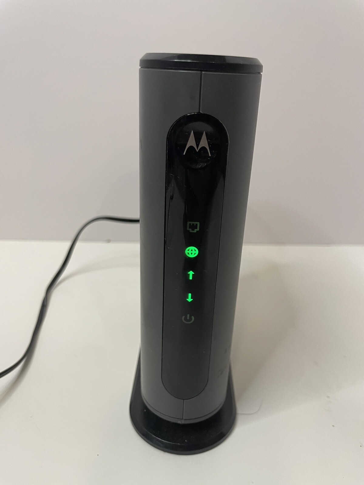 MOTOROLA 16×4 Cable Modem MB7420 / 686 Mbps DOCSIS 3.0 – With Power Cables
