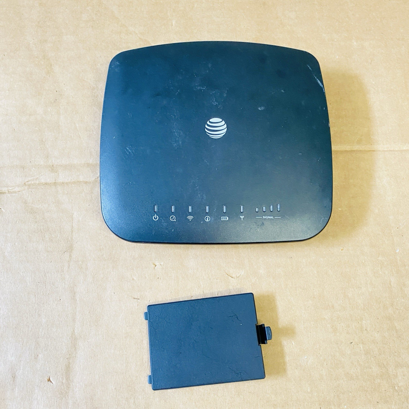 ATT Wireless Internet Modem IFWA-40 Hotspot Black (AT&T) With Power Supply