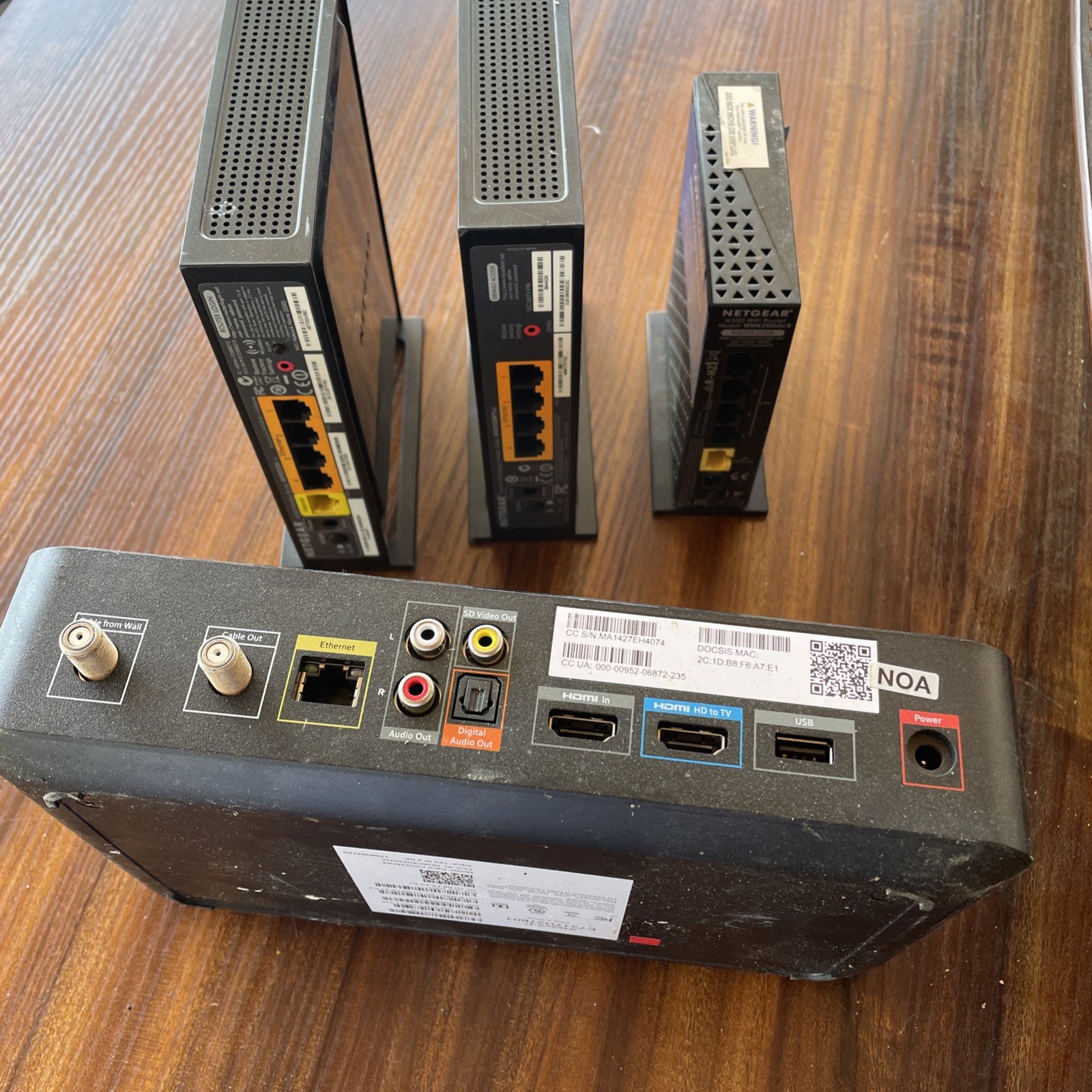 Lot Of 4 Netgear Routers Modems N300 + Cable Box Untested As Is Parts Repair