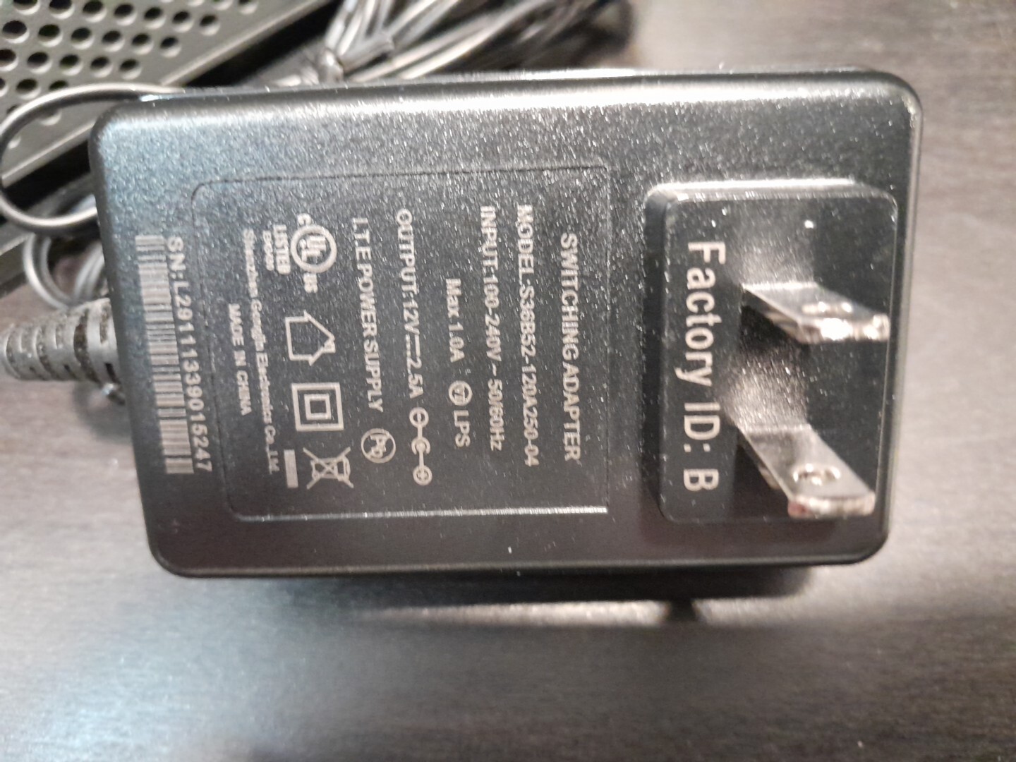Motorola 16×4 DOCSIS 3.0 Cable Modem plus AC1900 Router Model MG7550 TESTED
