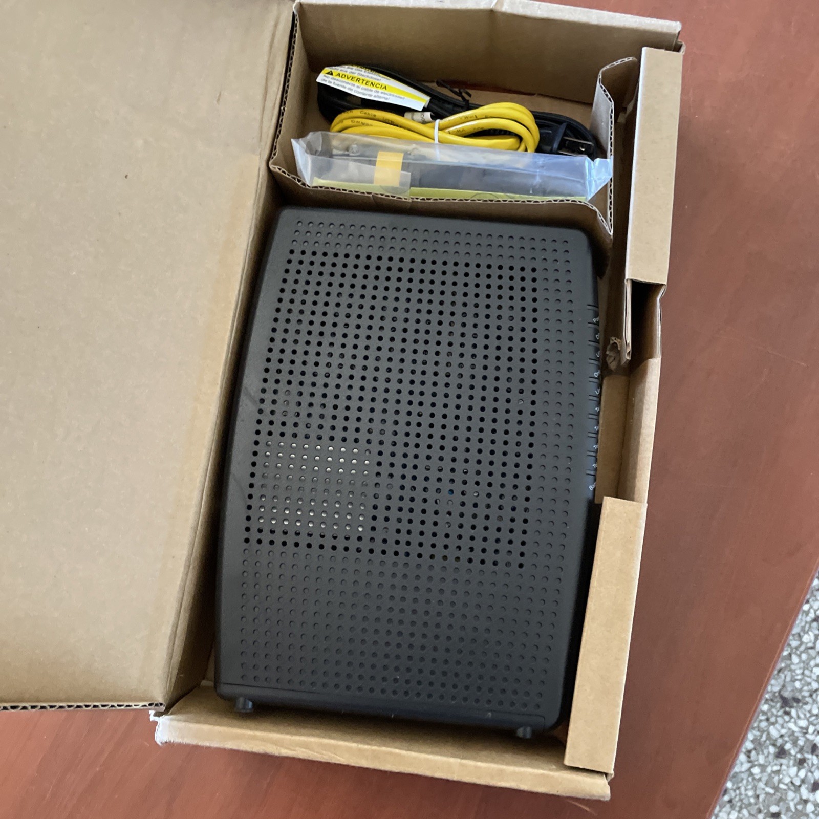 ARRIS Touchstone Telephony TM804G/TW-12 Modem