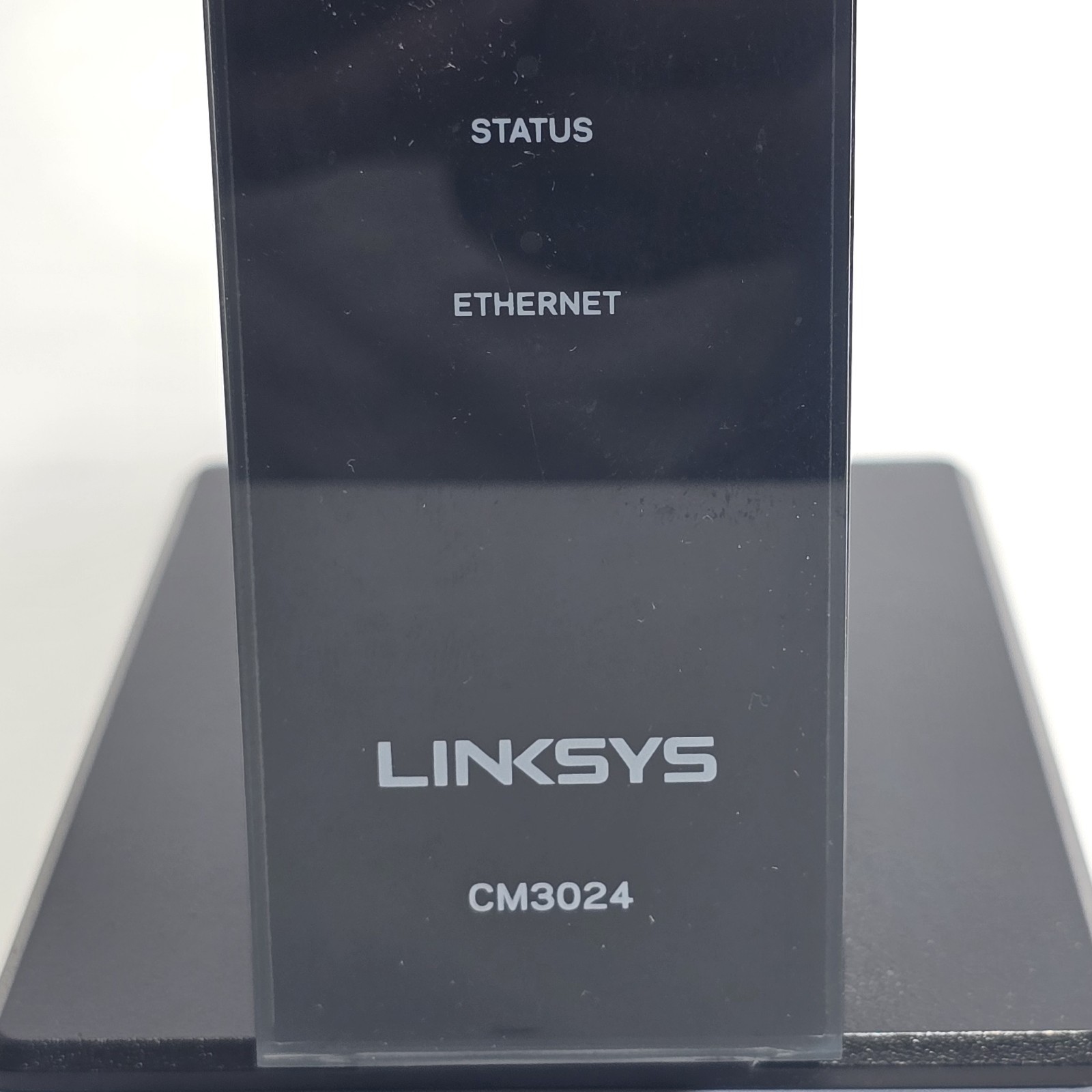 Linksys 24×8 Cable Modem CM3024 Intel Inside 960 Mbps 3.0 High Speed Ethernet.