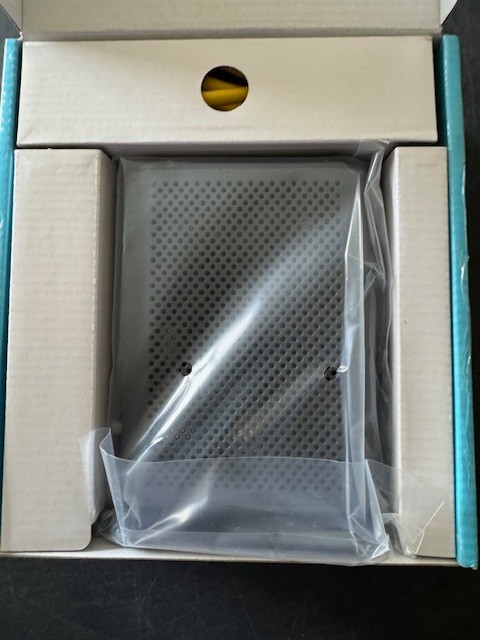 Motorola 16×4 Cable Modem Model MB7420 – NEW – Open Box