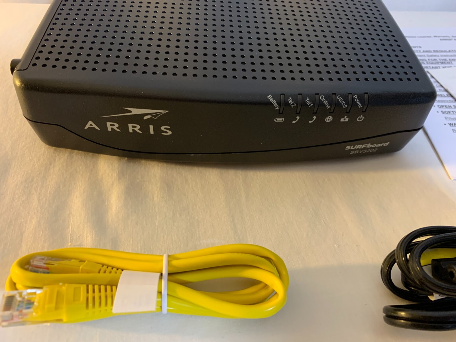 ARRIS SURF Board SBV3202 32×8 DOCSIS 3.0 Voice Cable Modem – Black