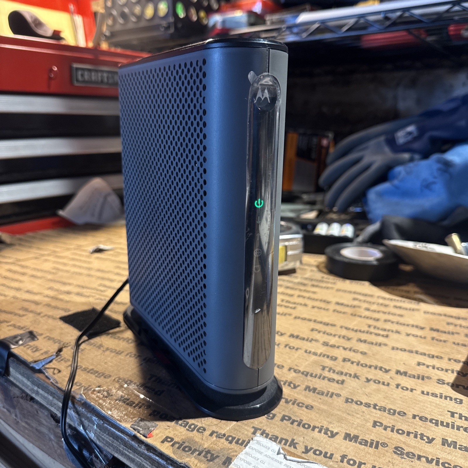 Motorola MB7621 Cable Modem, Works with Any Wi-Fi Router, Most Cable Companies