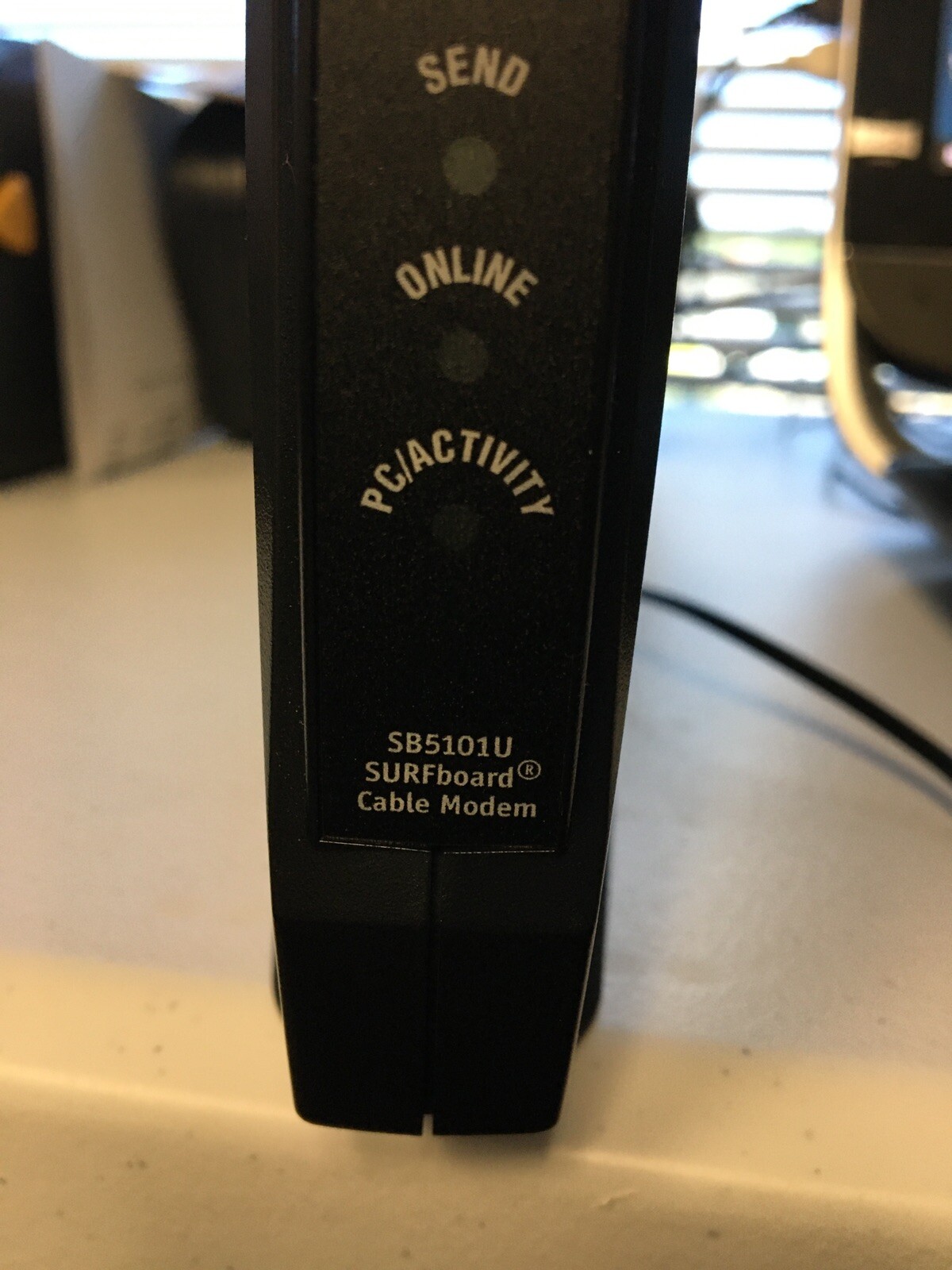 Motorola SURFboard SB5101U (567005-005-00) 38.91 Mbps Cable Modem. Open box