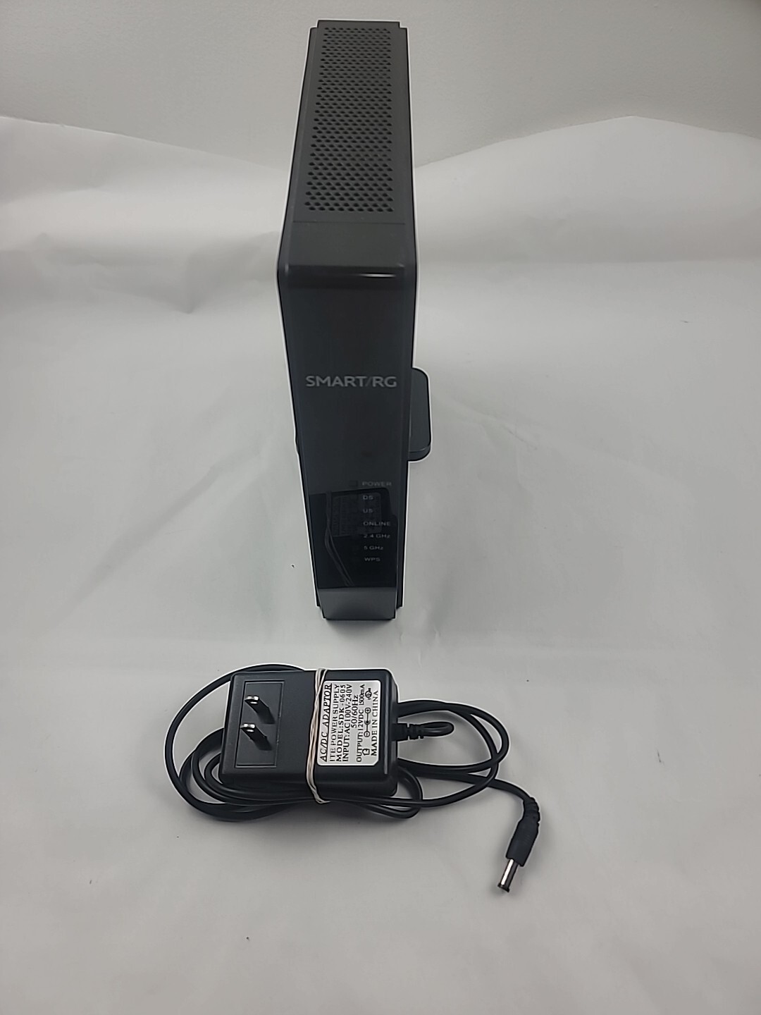 Smart RG SR808ac 802.11ac DOCSIS 3.0 Gateway Modem/Router Read